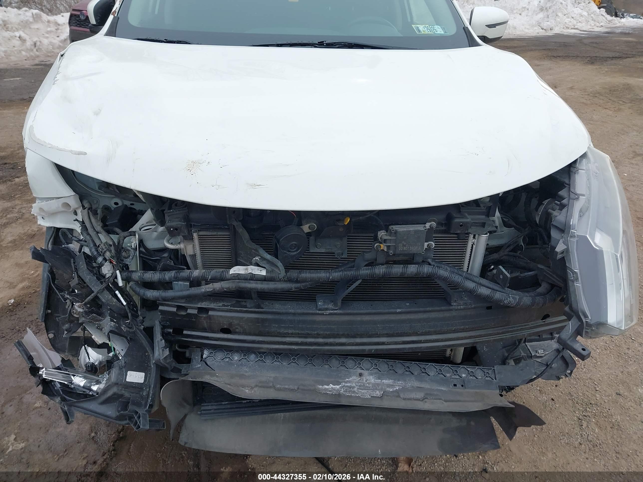 NISSAN ROGUE image 6