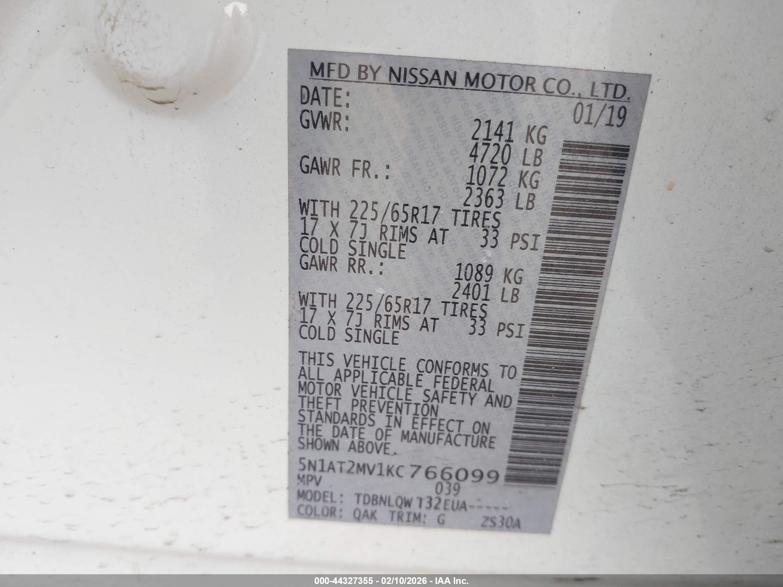NISSAN ROGUE image 9