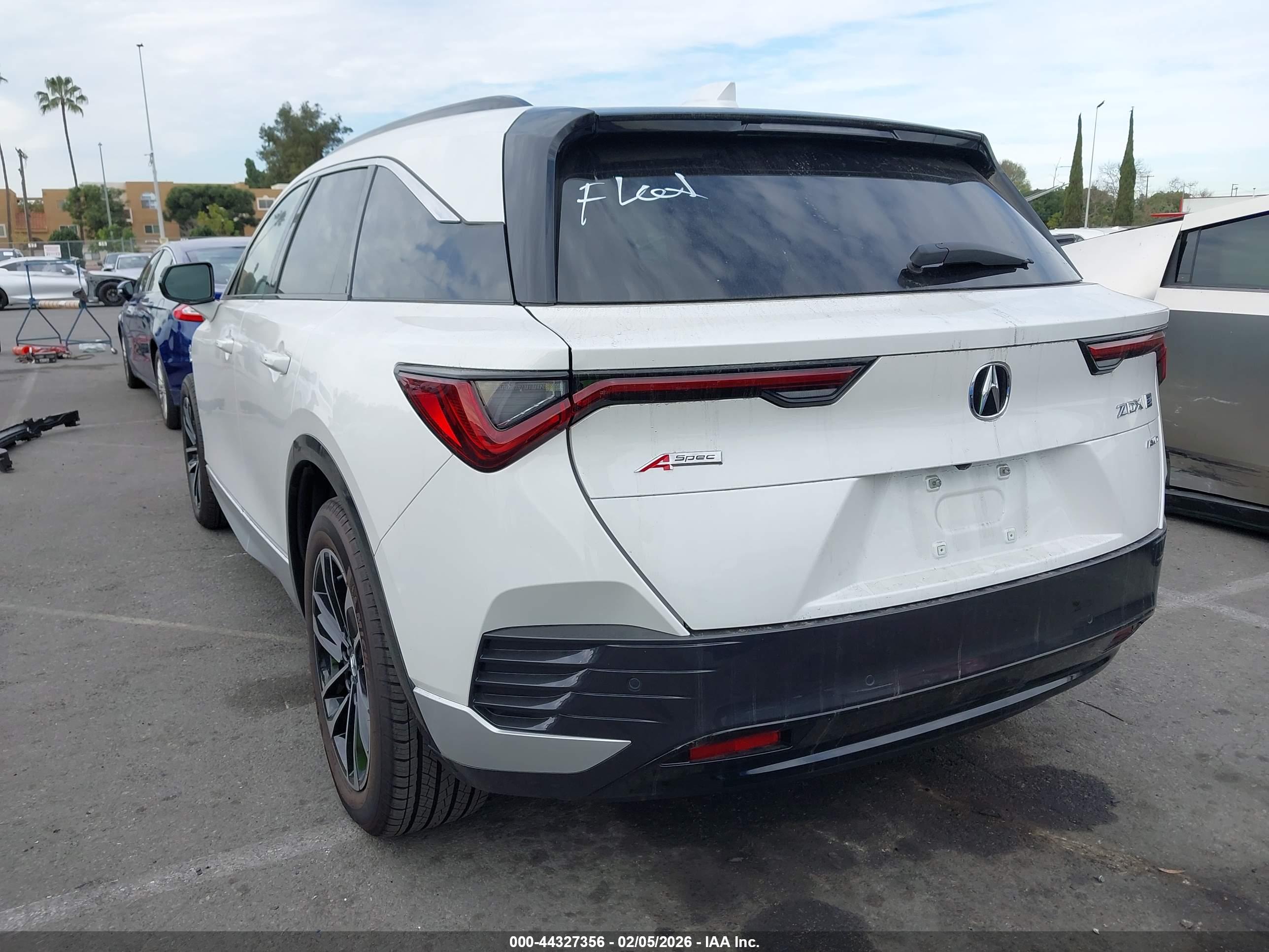 ACURA ZDX image 3