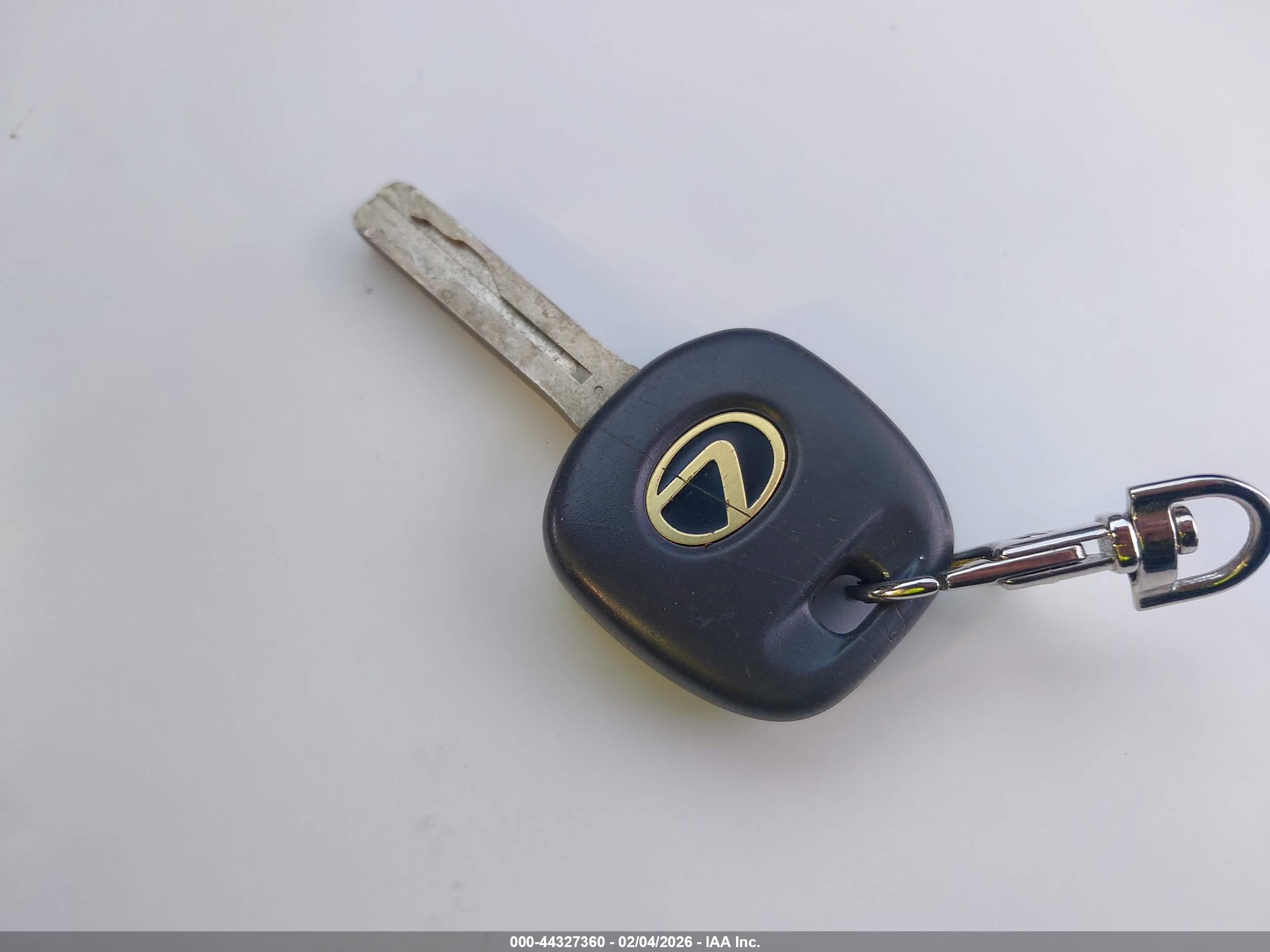 LEXUS ES image 11