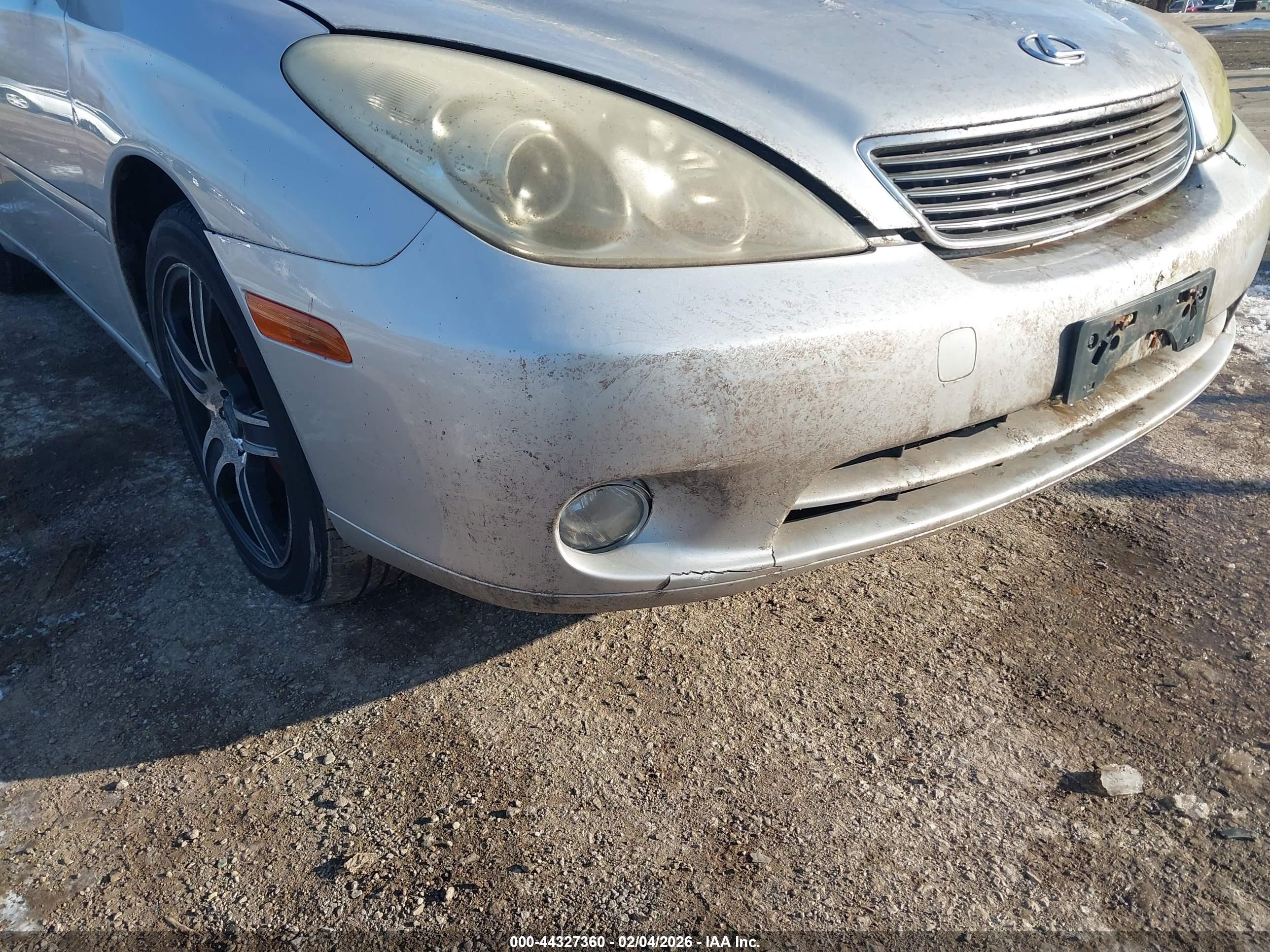 LEXUS ES image 6