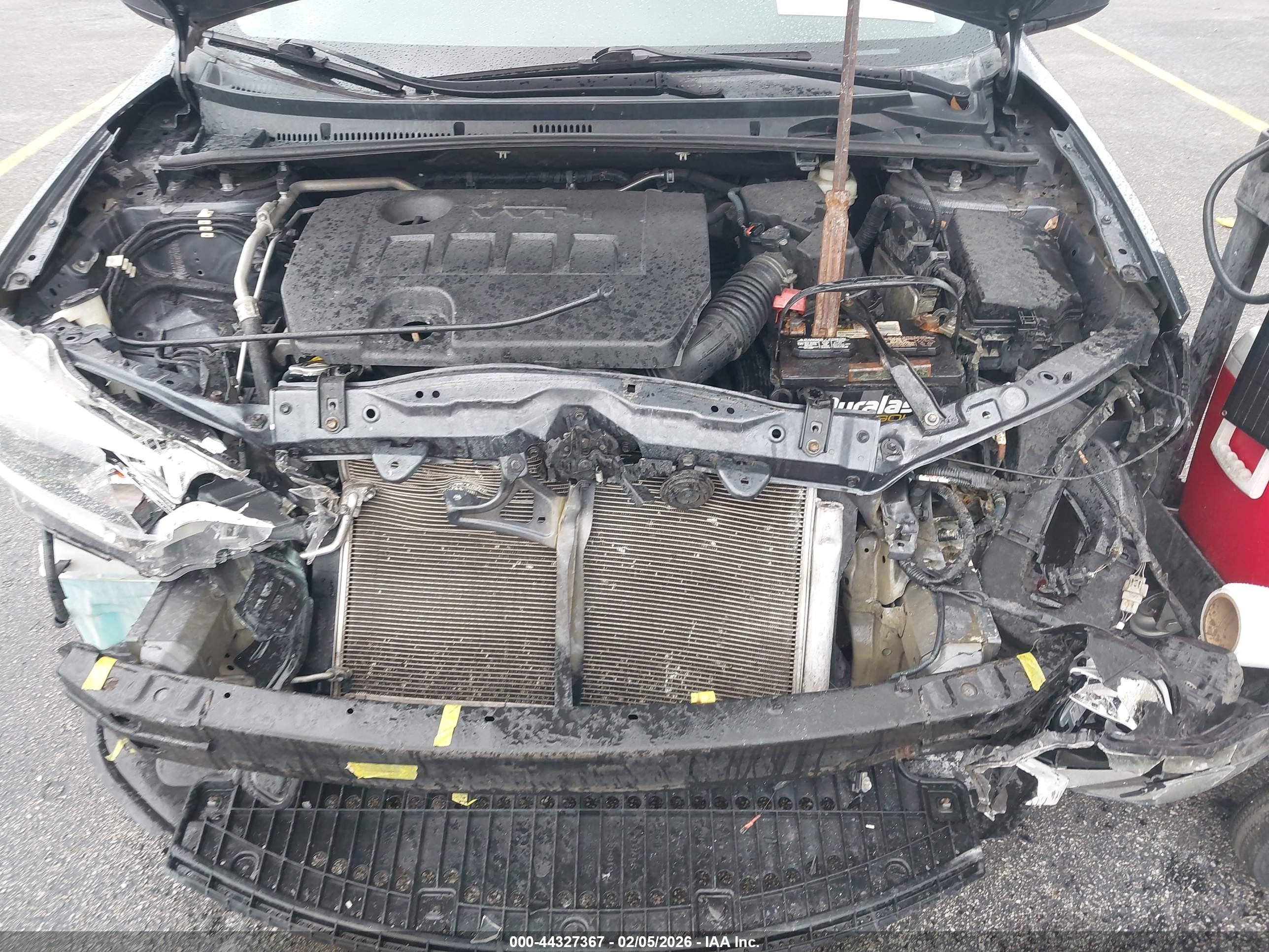 TOYOTA COROLLA image 10