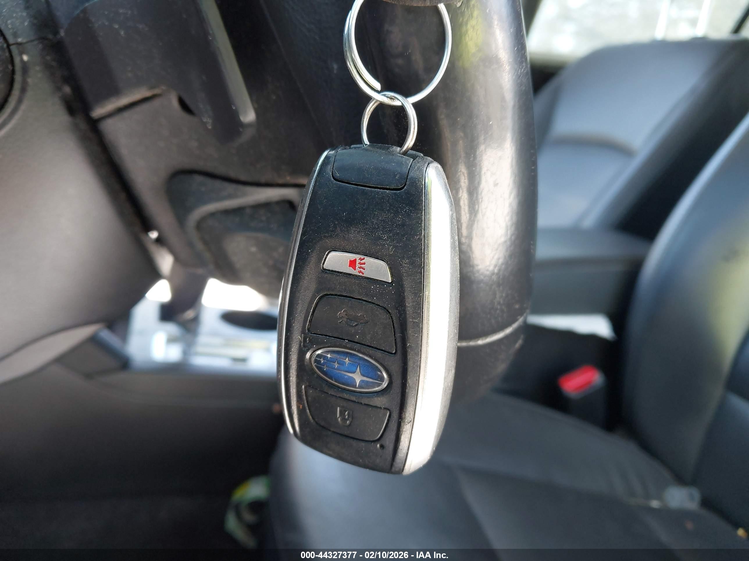 SUBARU OUTBACK image 11
