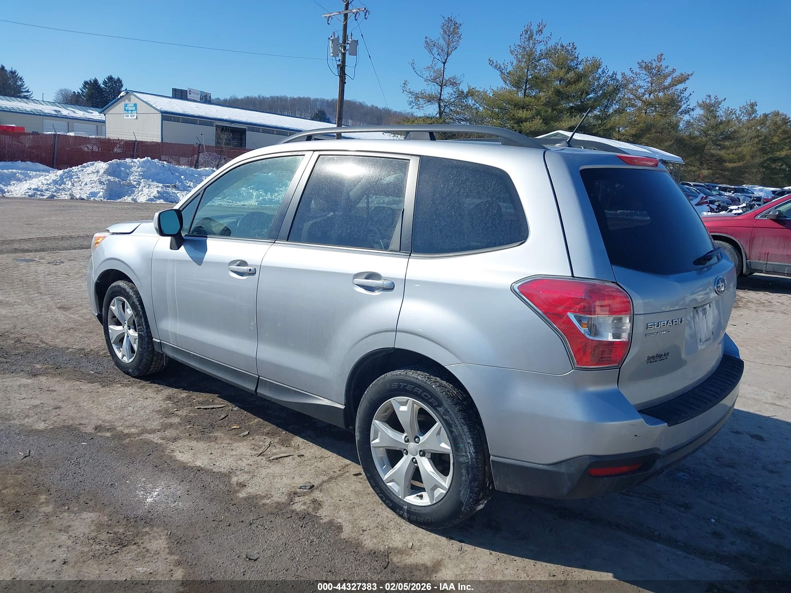 SUBARU FORESTER image 3