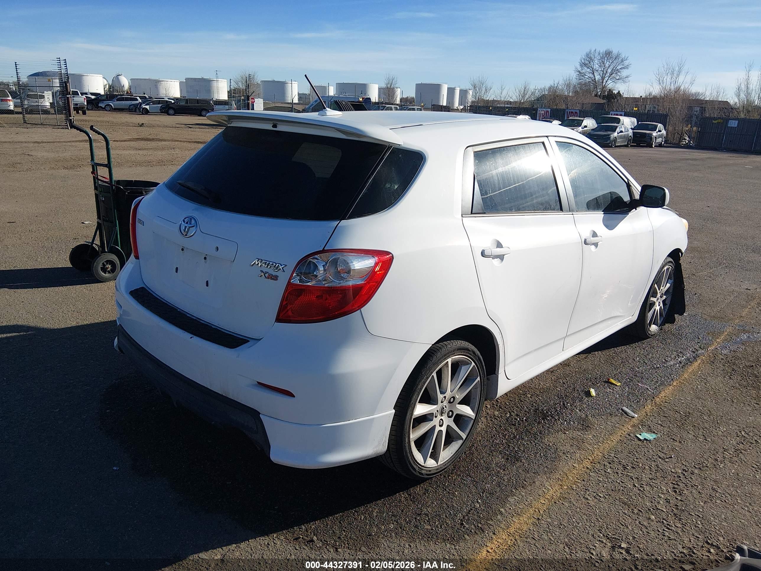 TOYOTA MATRIX image 4