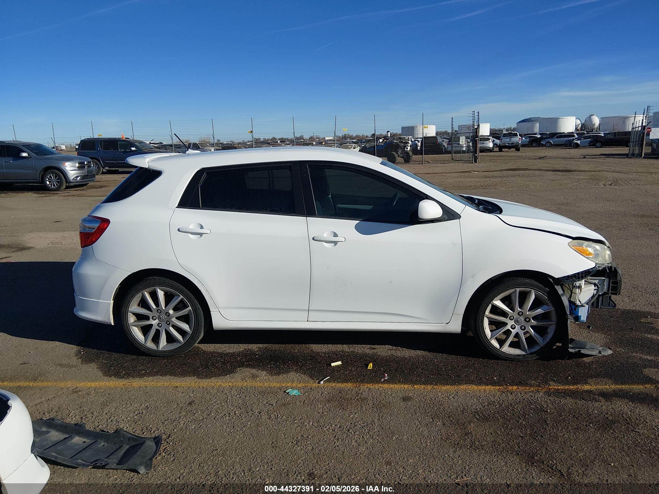 TOYOTA MATRIX image 5