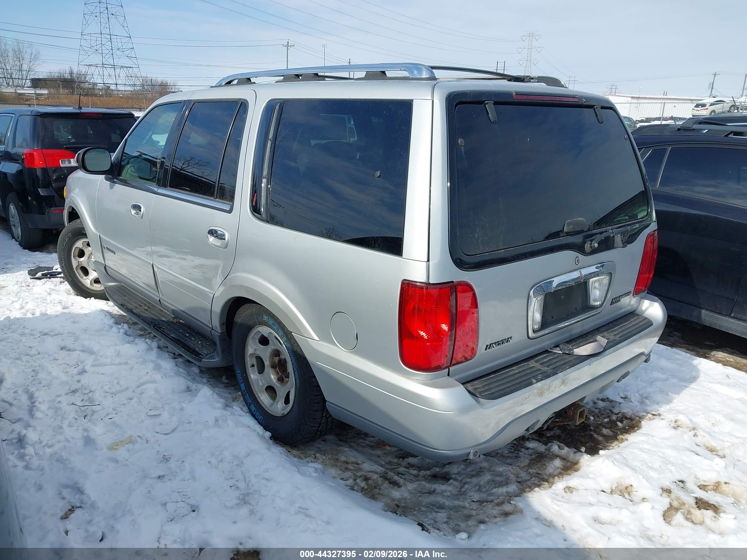 LINCOLN NAVIGATOR image 3