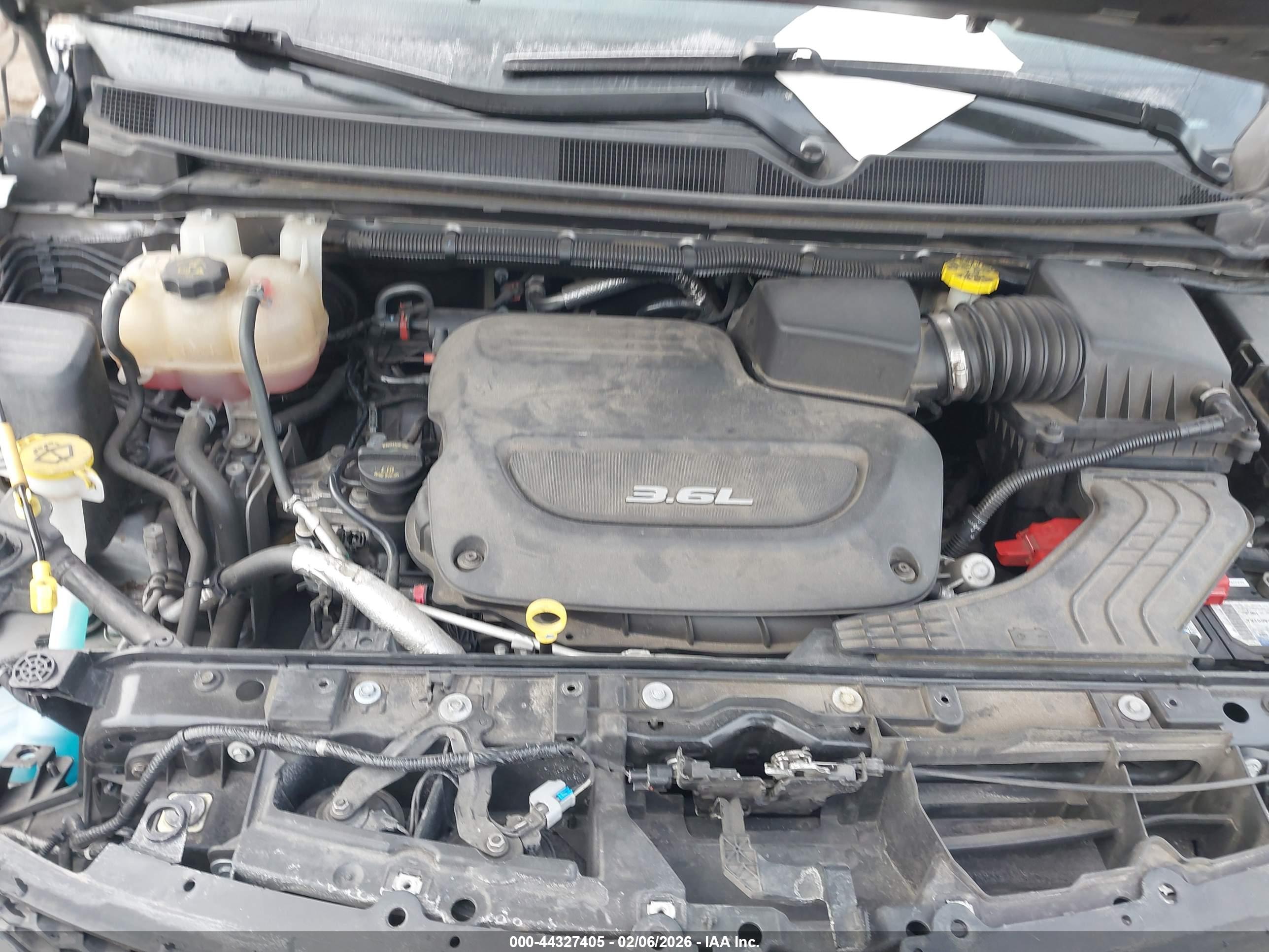 CHRYSLER PACIFICA image 10