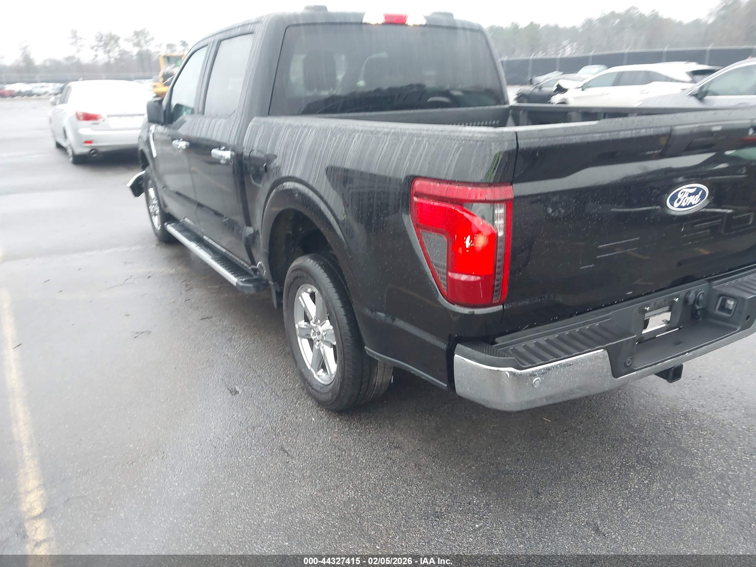 FORD F-150 image 3