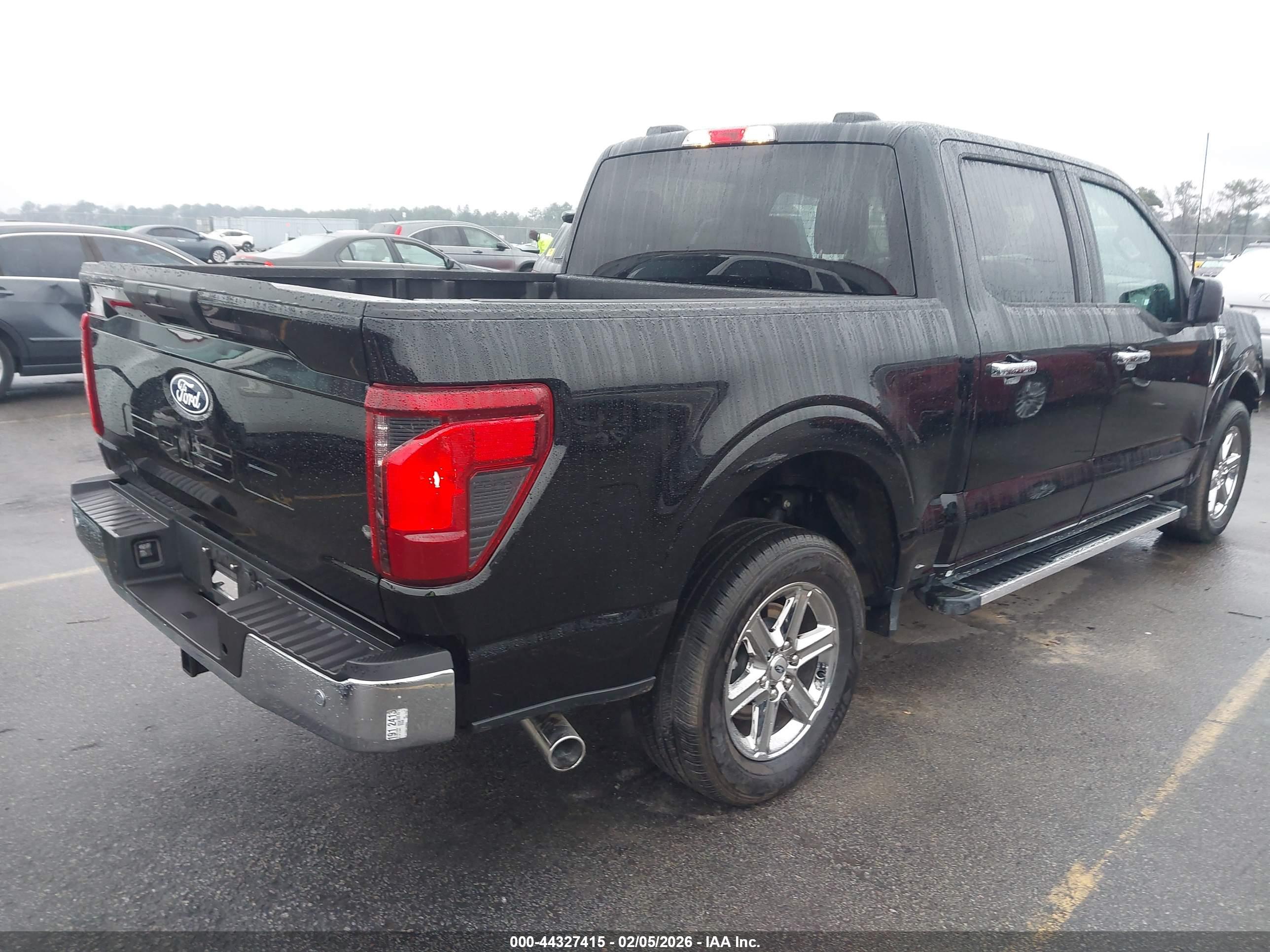 FORD F-150 image 4