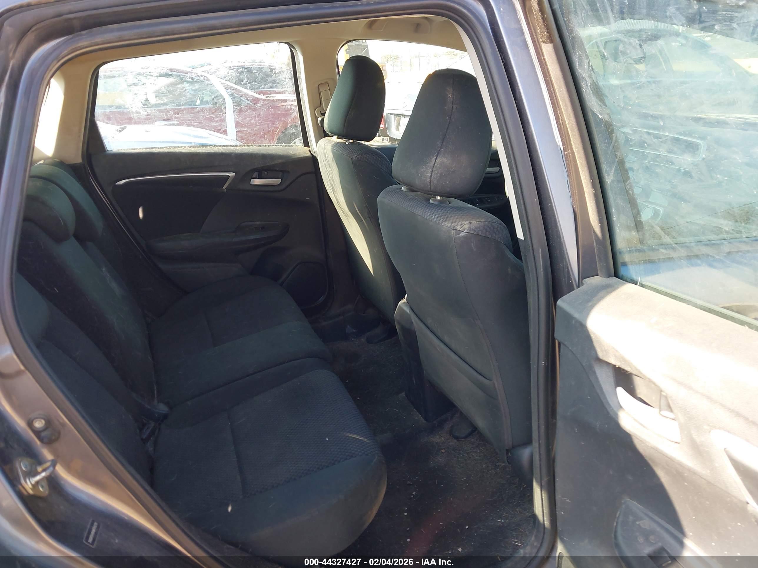 HONDA FIT image 8