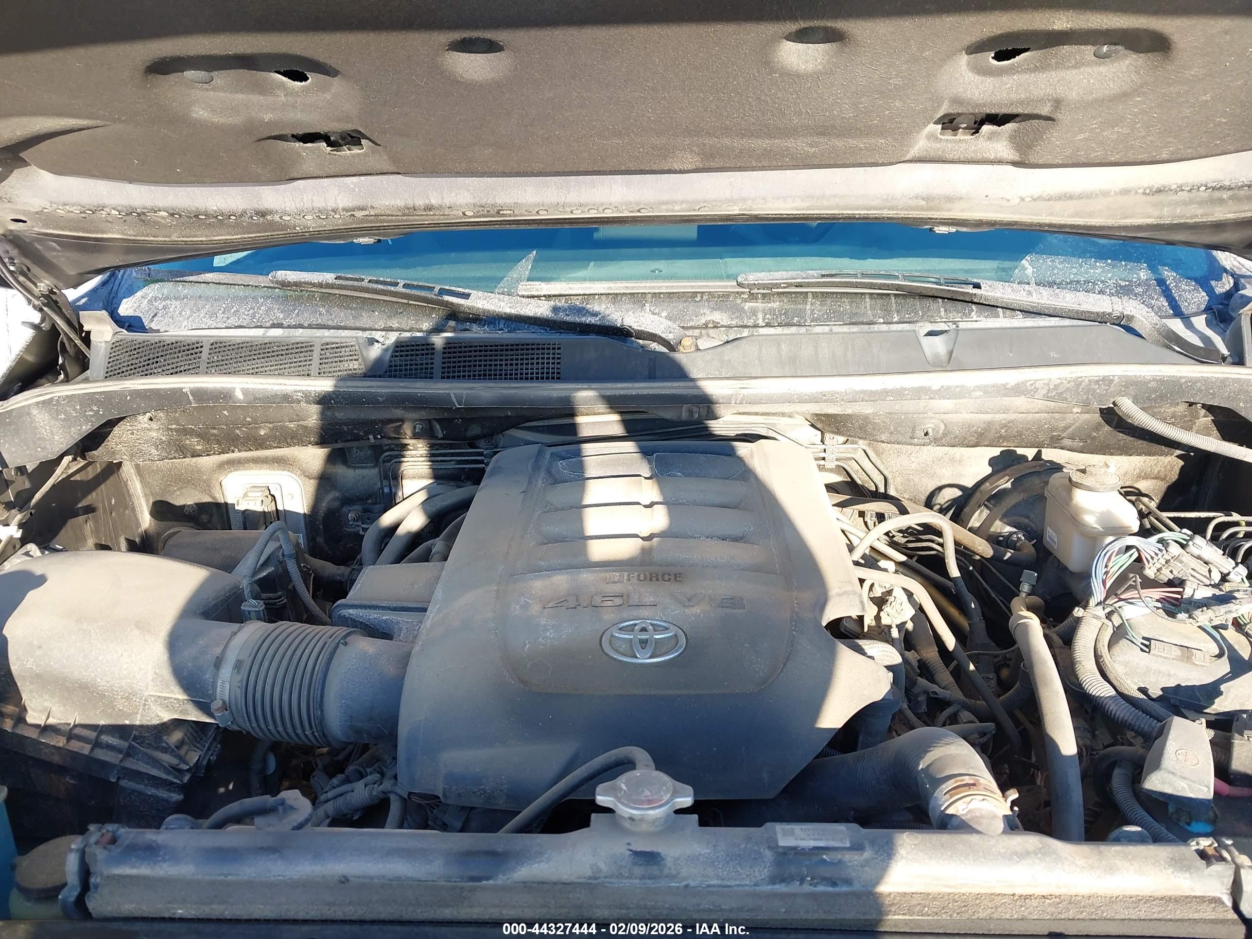 TOYOTA TUNDRA image 10