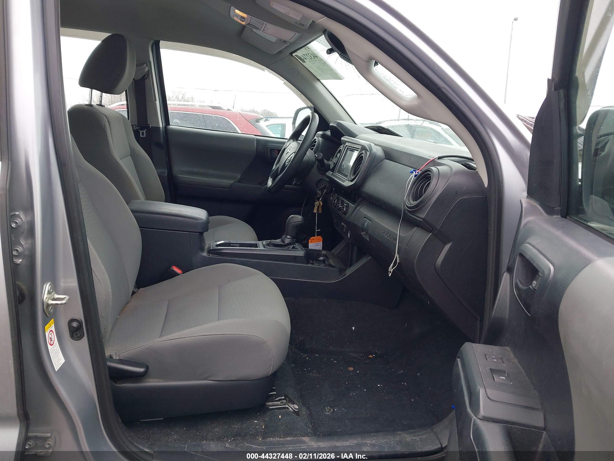 TOYOTA TACOMA image 5