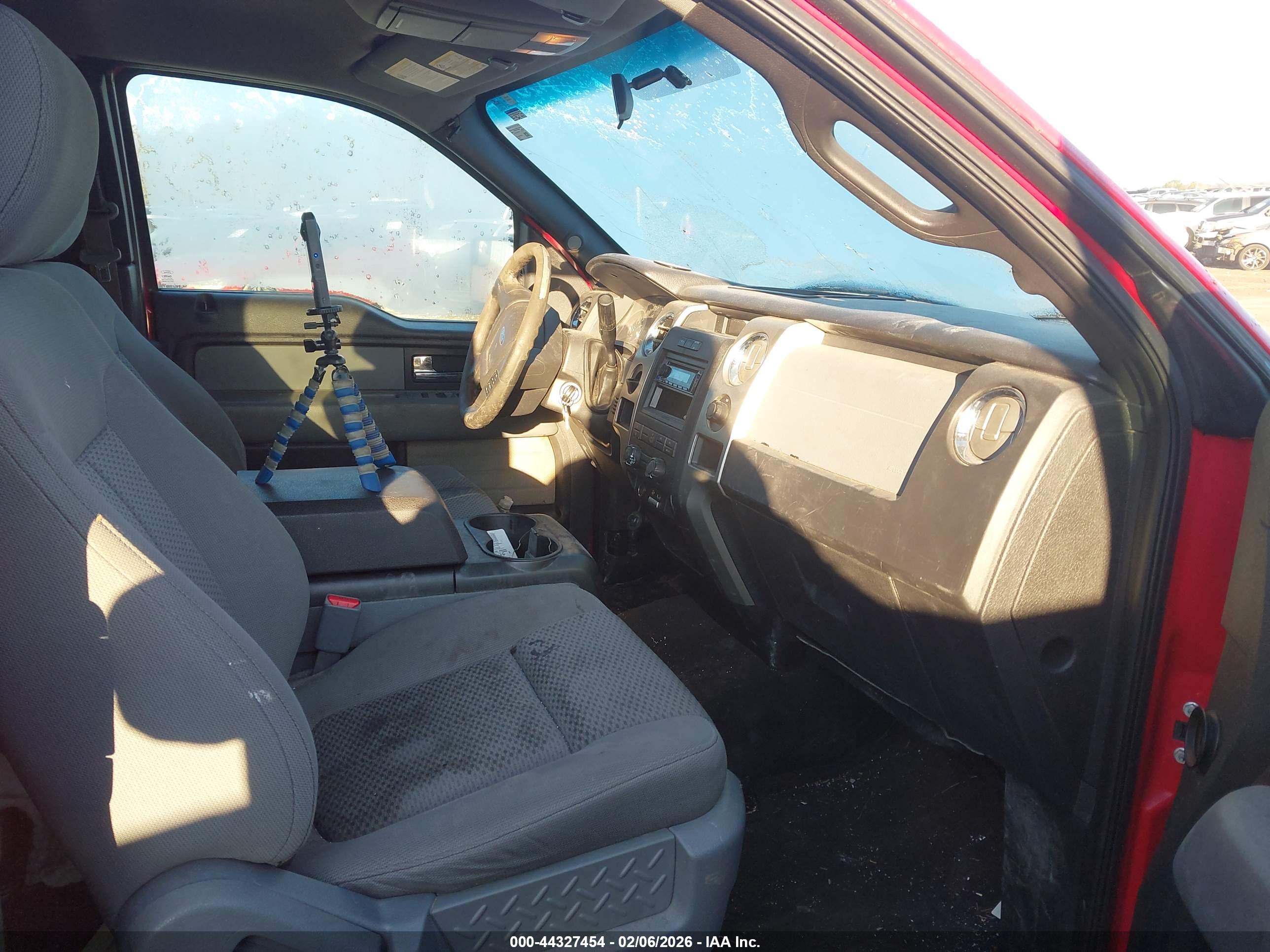 FORD F-150 image 5