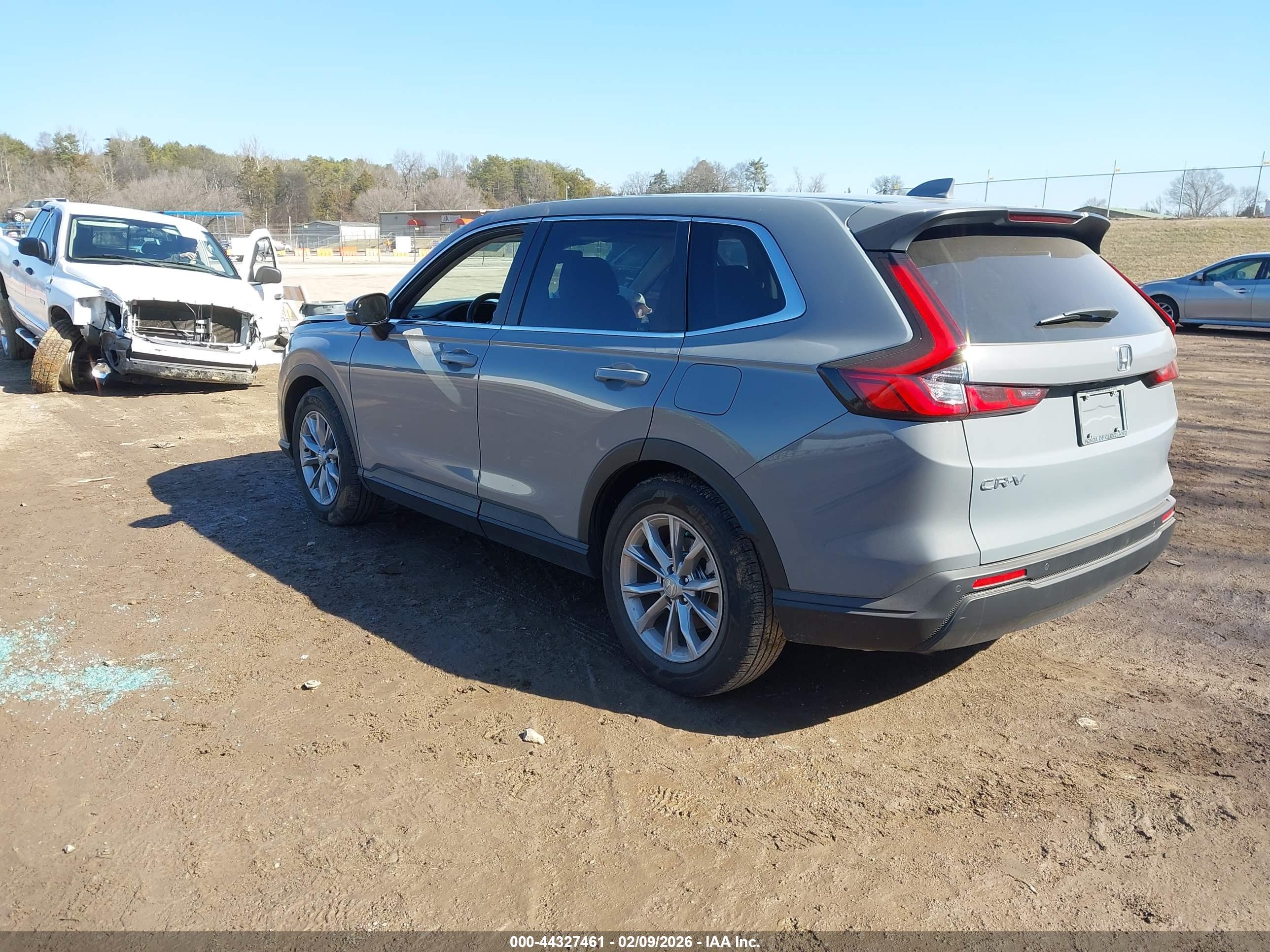HONDA CR-V image 3