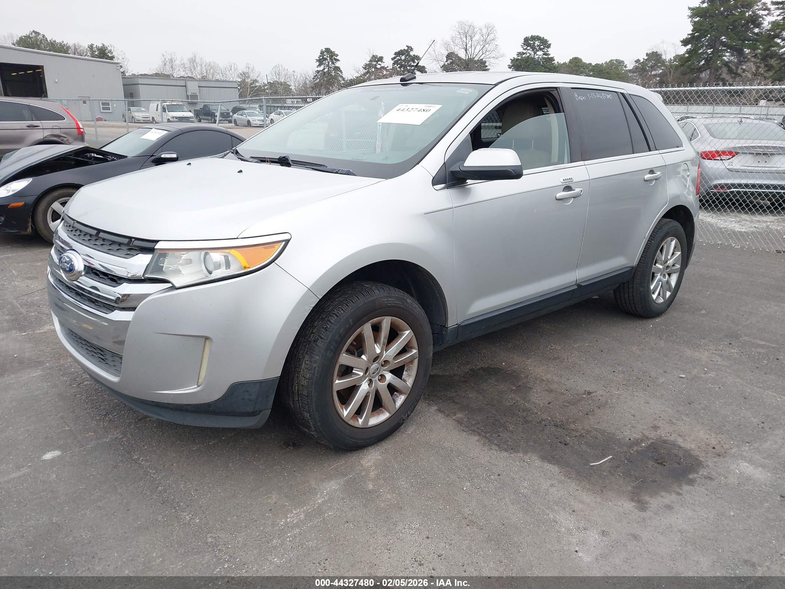 FORD EDGE image 2