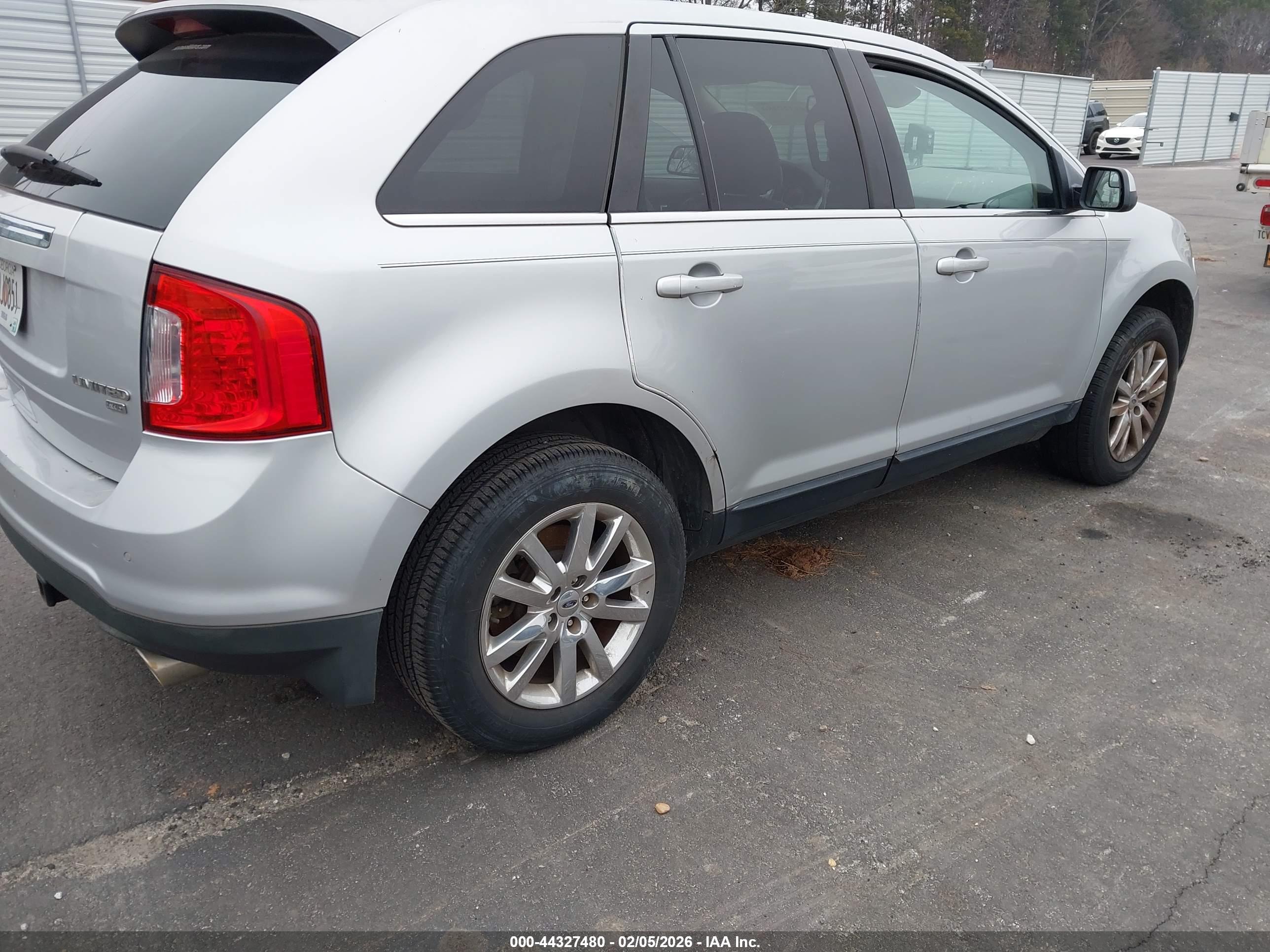 FORD EDGE image 4