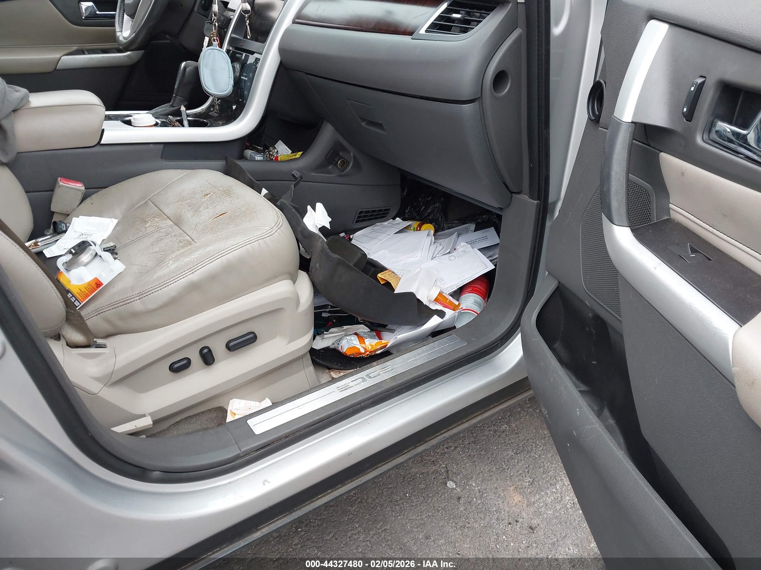 FORD EDGE image 5
