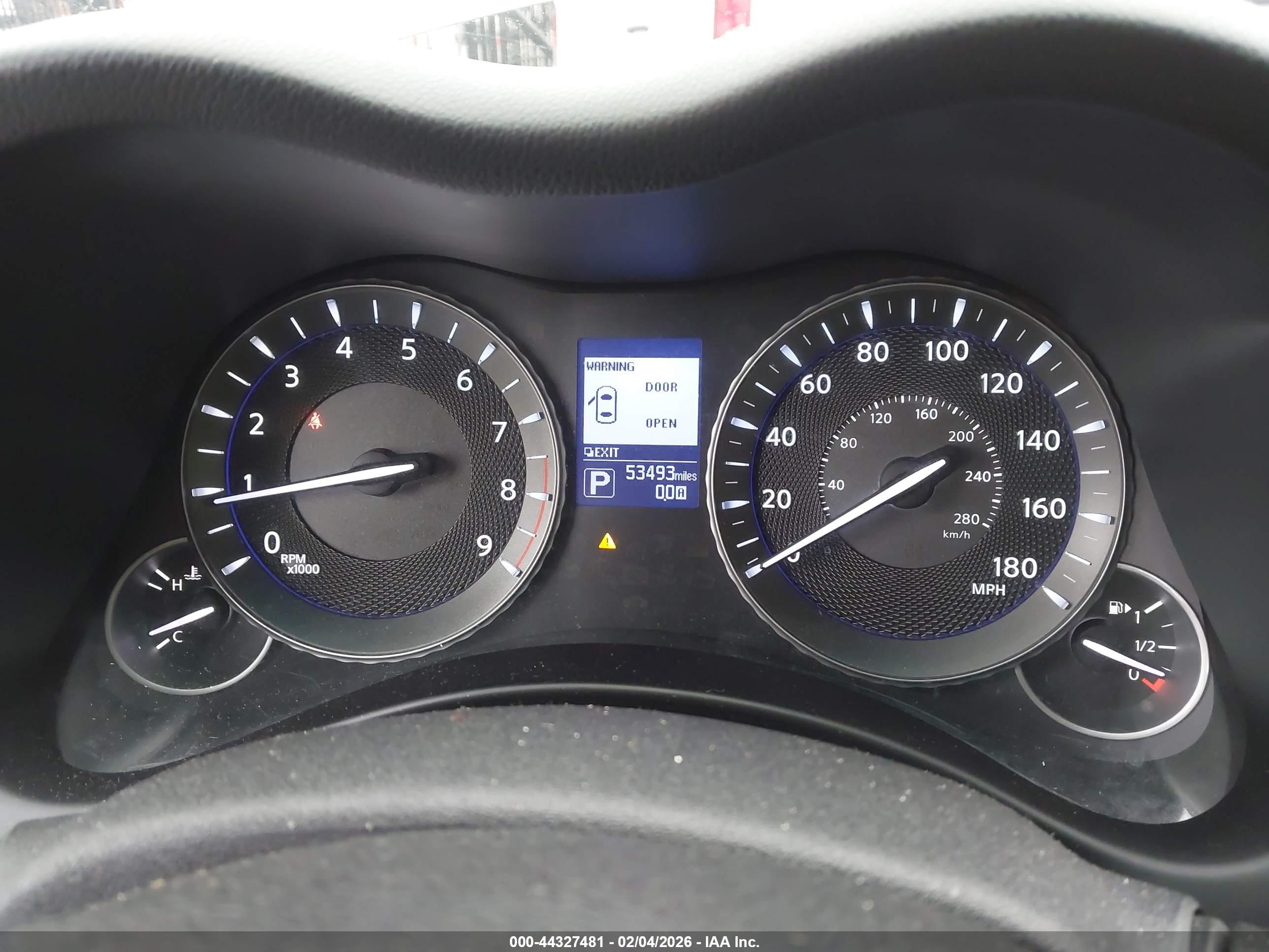 INFINITI Q70L image 7
