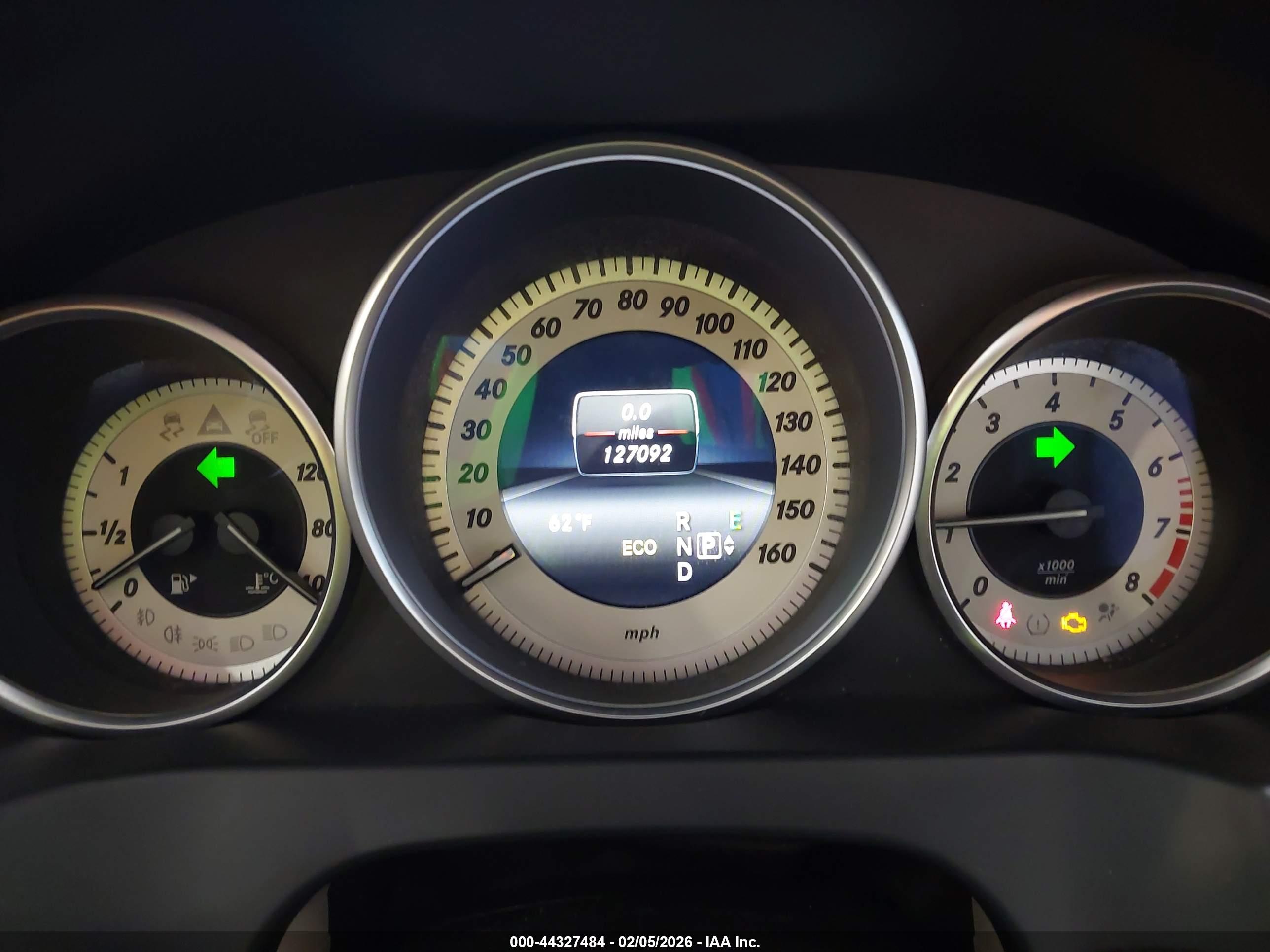 MERCEDES-BENZ E image 7