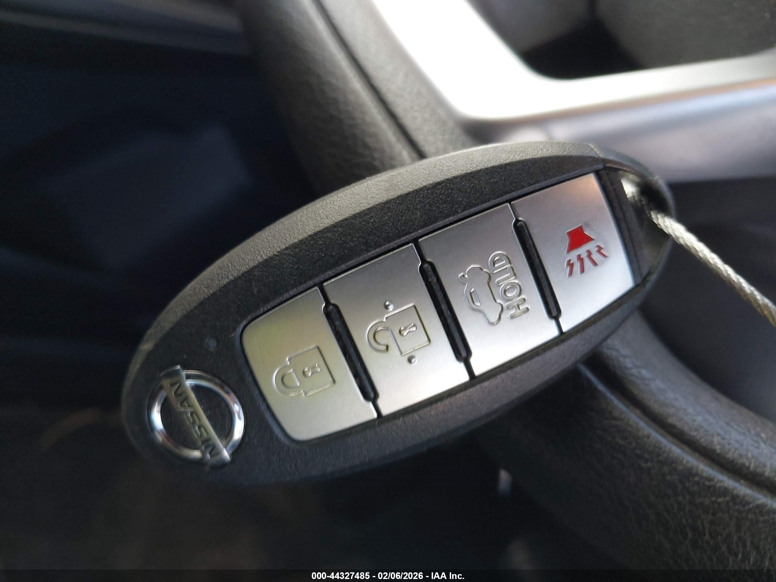 NISSAN SENTRA image 11