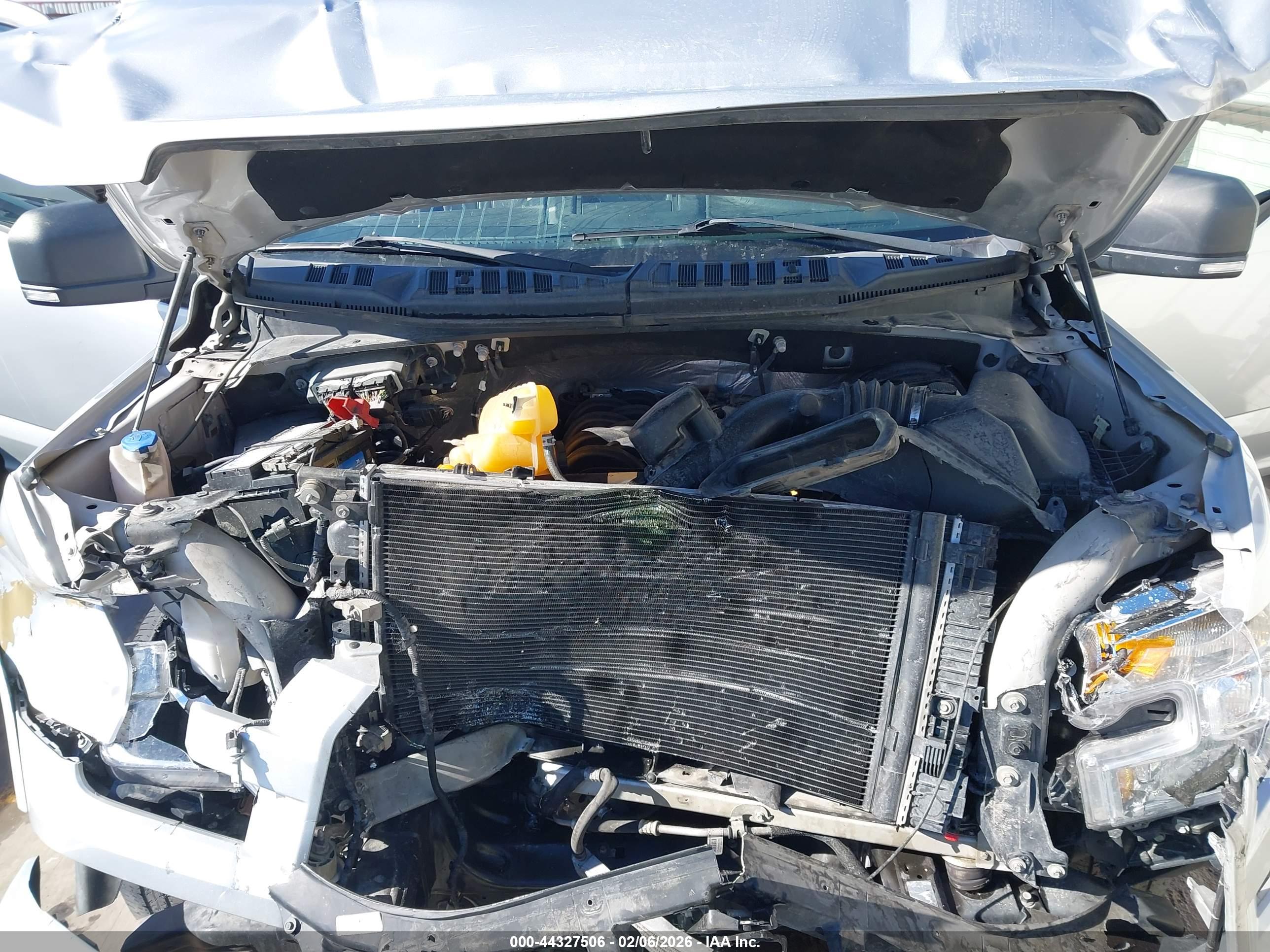 FORD F-150 image 10