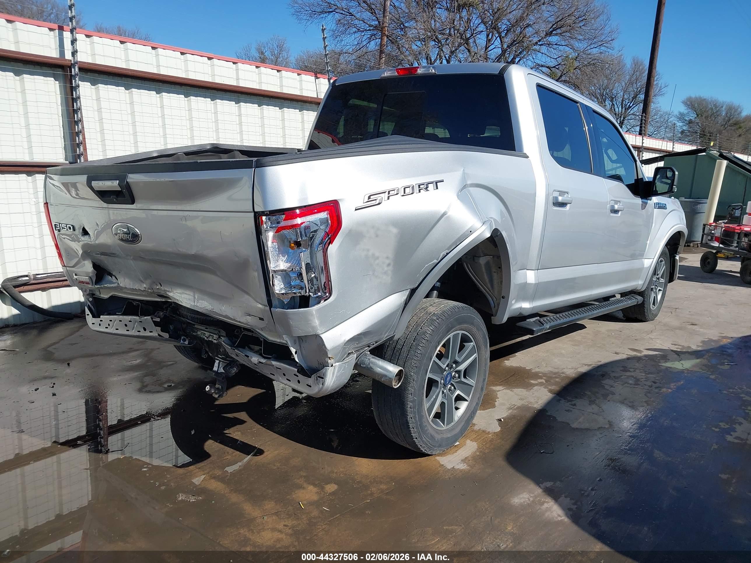 FORD F-150 image 4