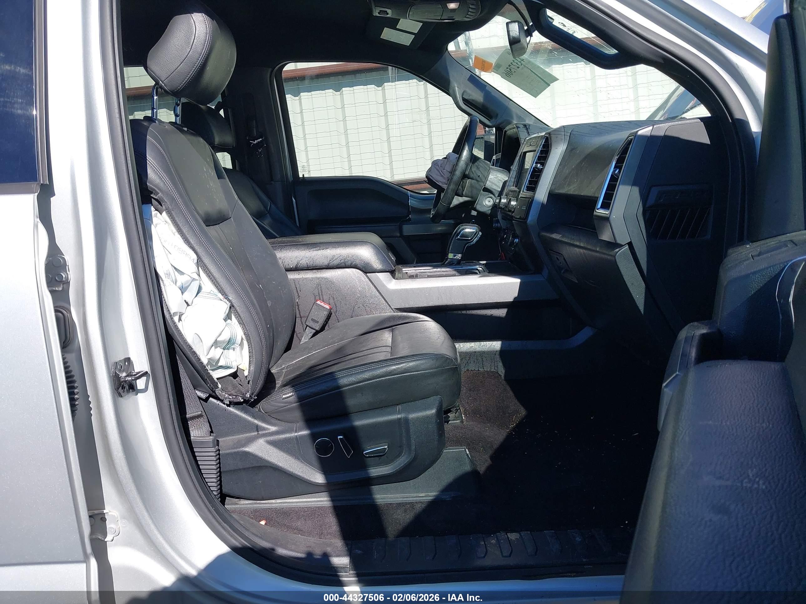 FORD F-150 image 5
