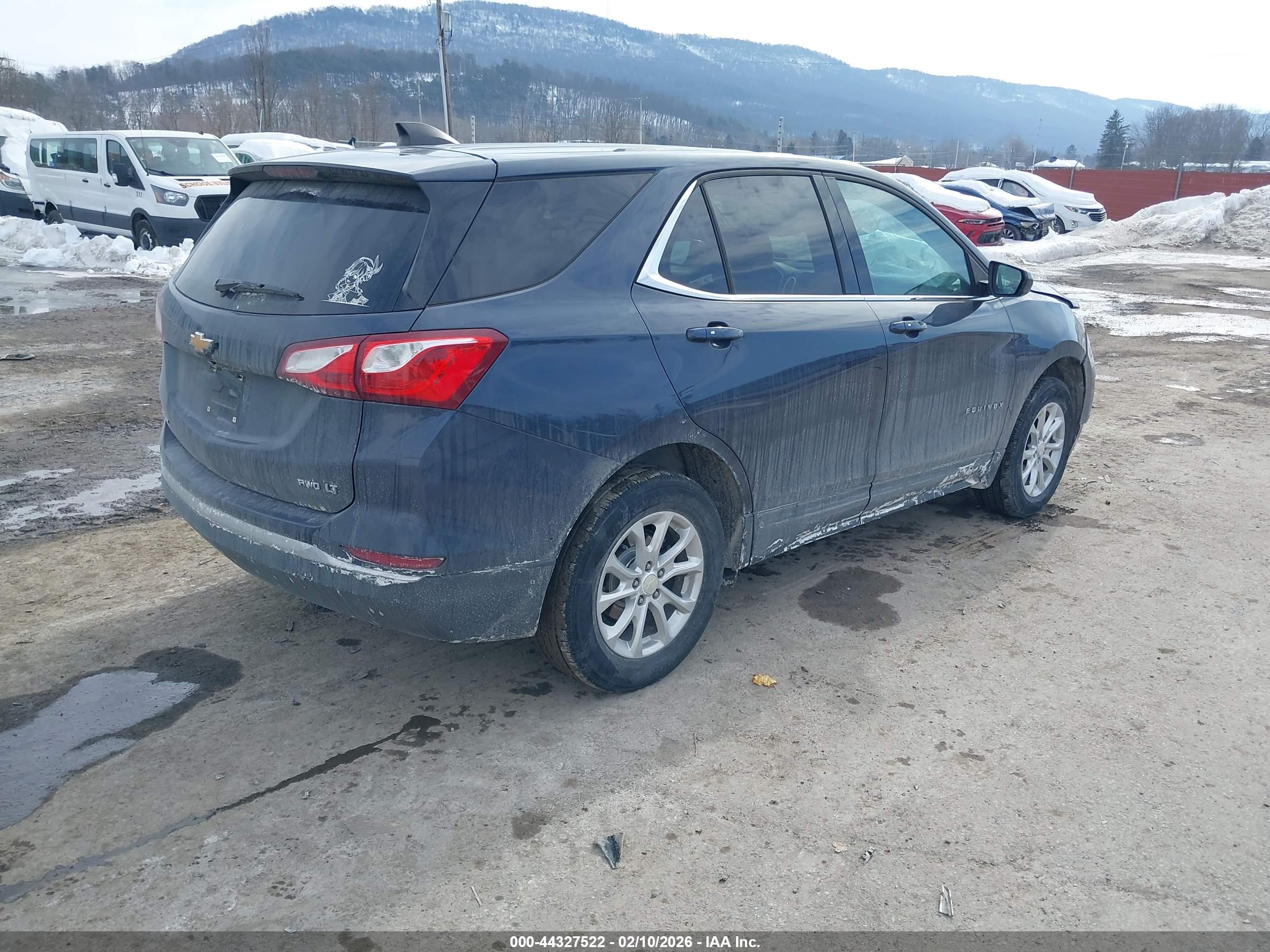 CHEVROLET EQUINOX image 4