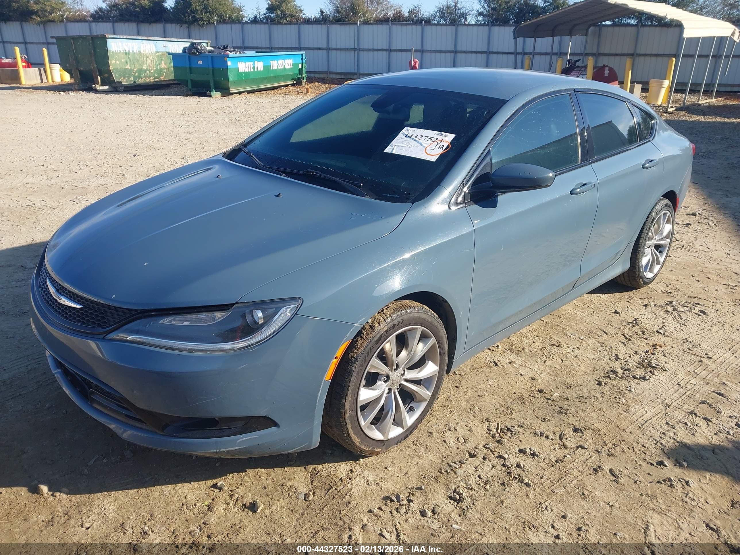 CHRYSLER 200 image 2