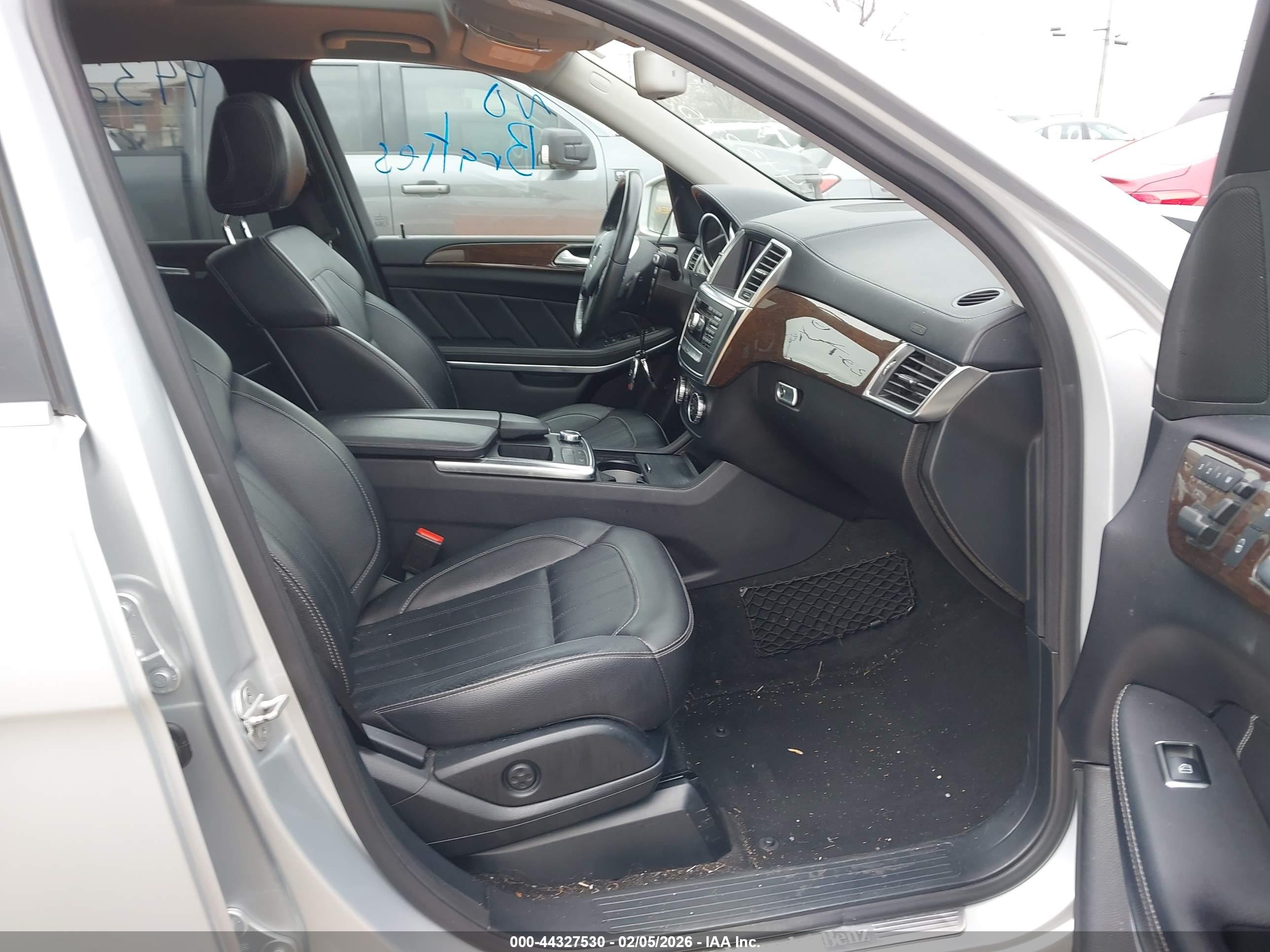MERCEDES-BENZ GL image 5