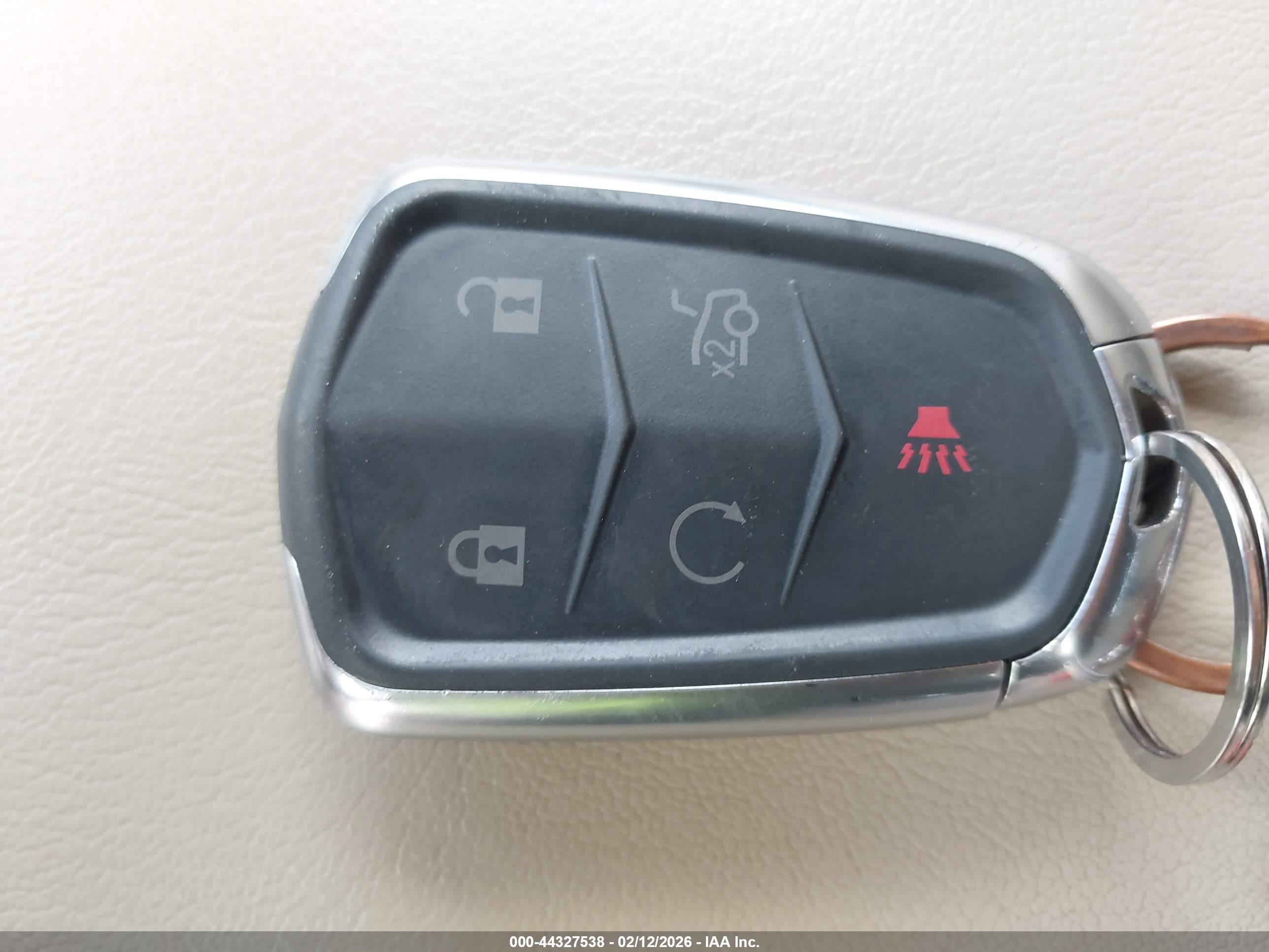 CADILLAC XT5 image 11