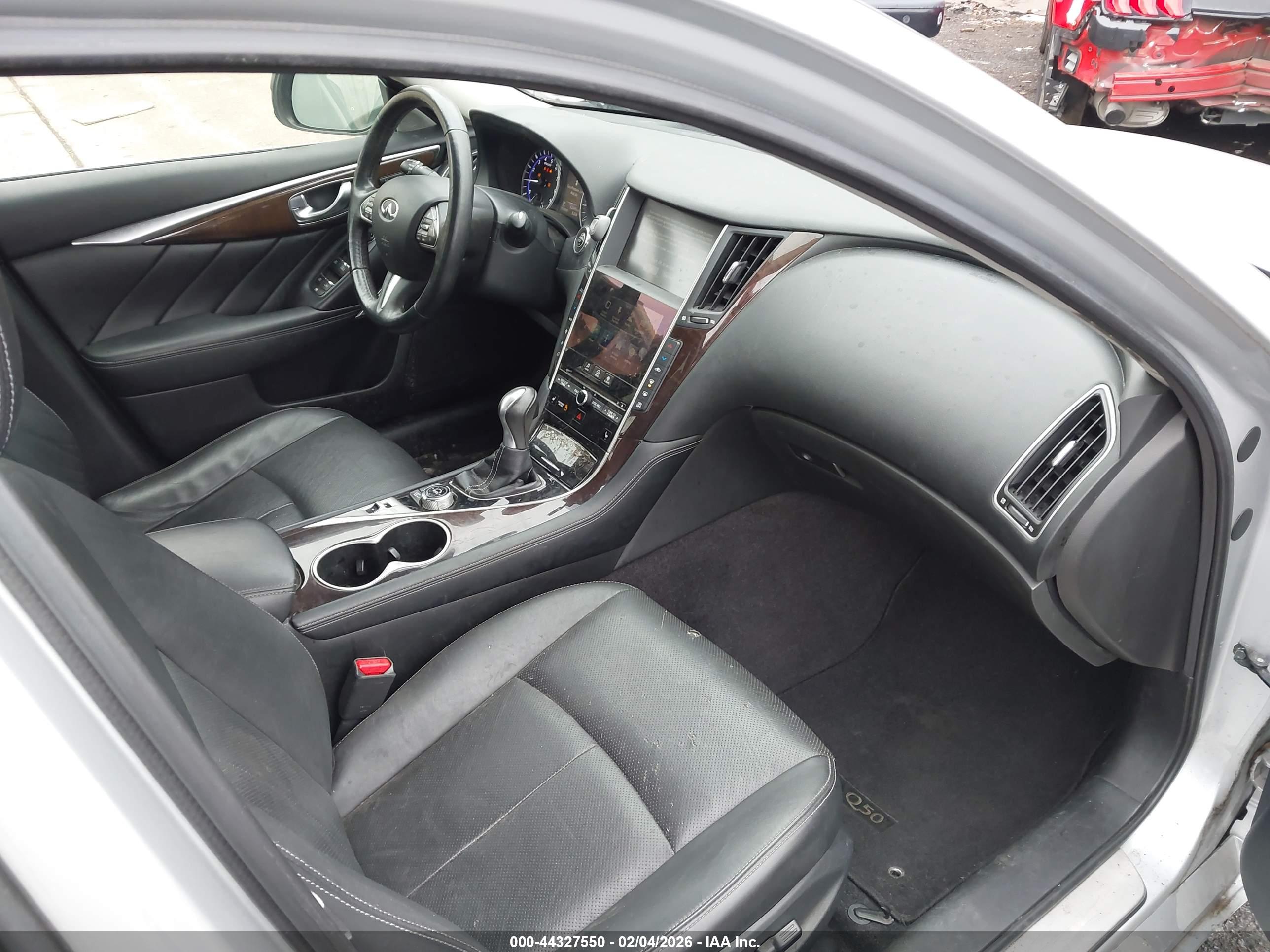 INFINITI Q50 image 5