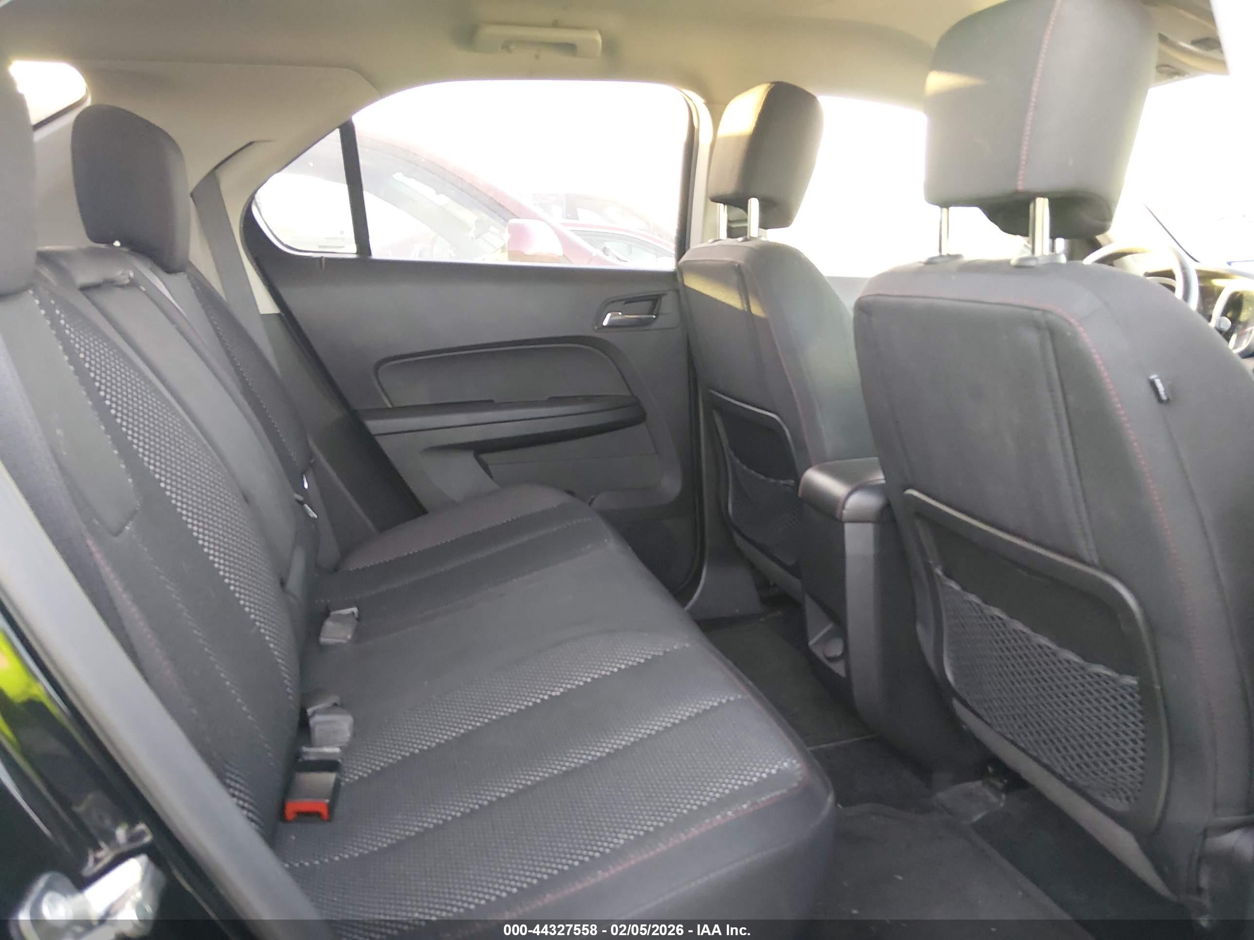 CHEVROLET EQUINOX image 8