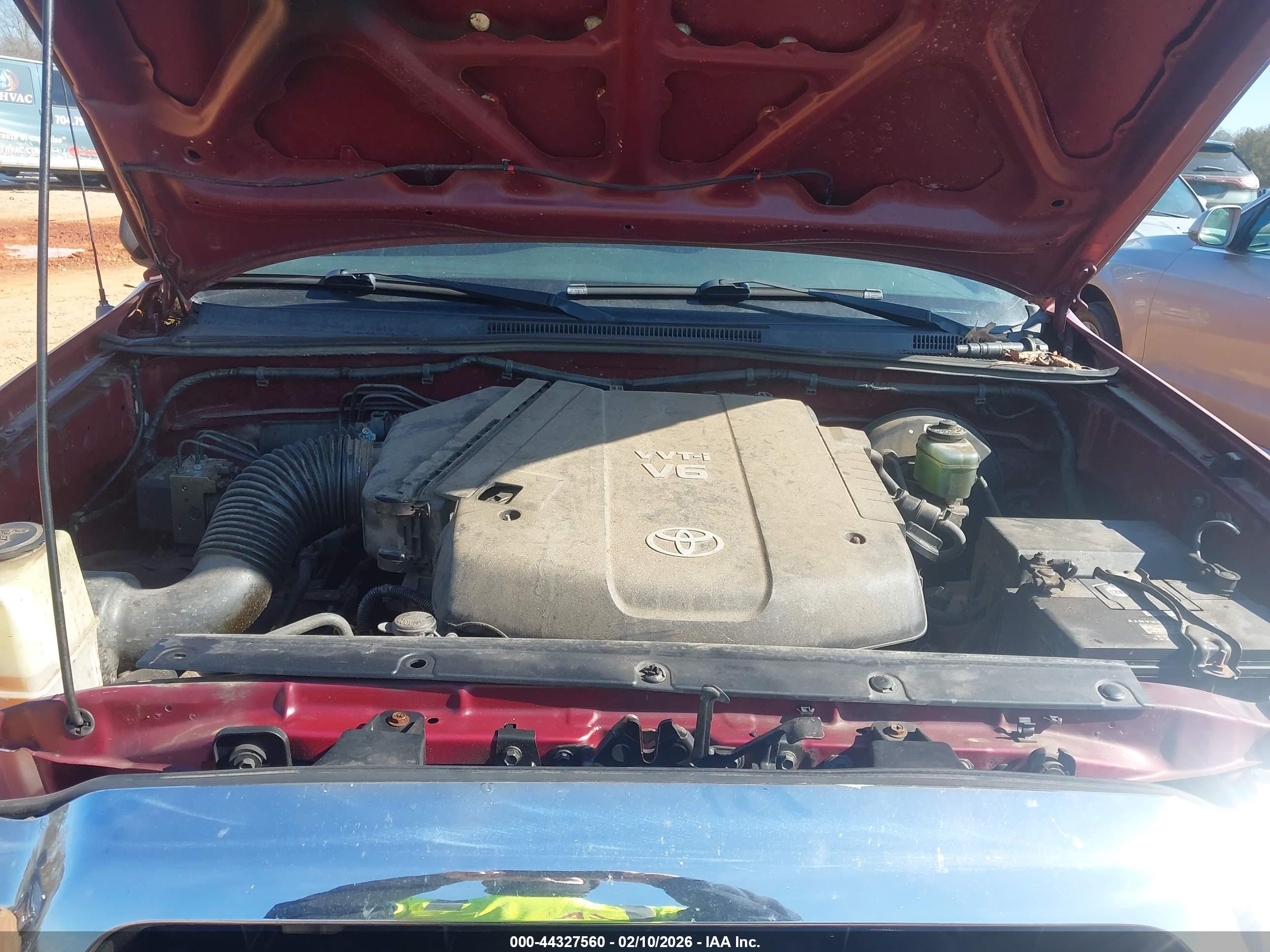 TOYOTA TACOMA image 10