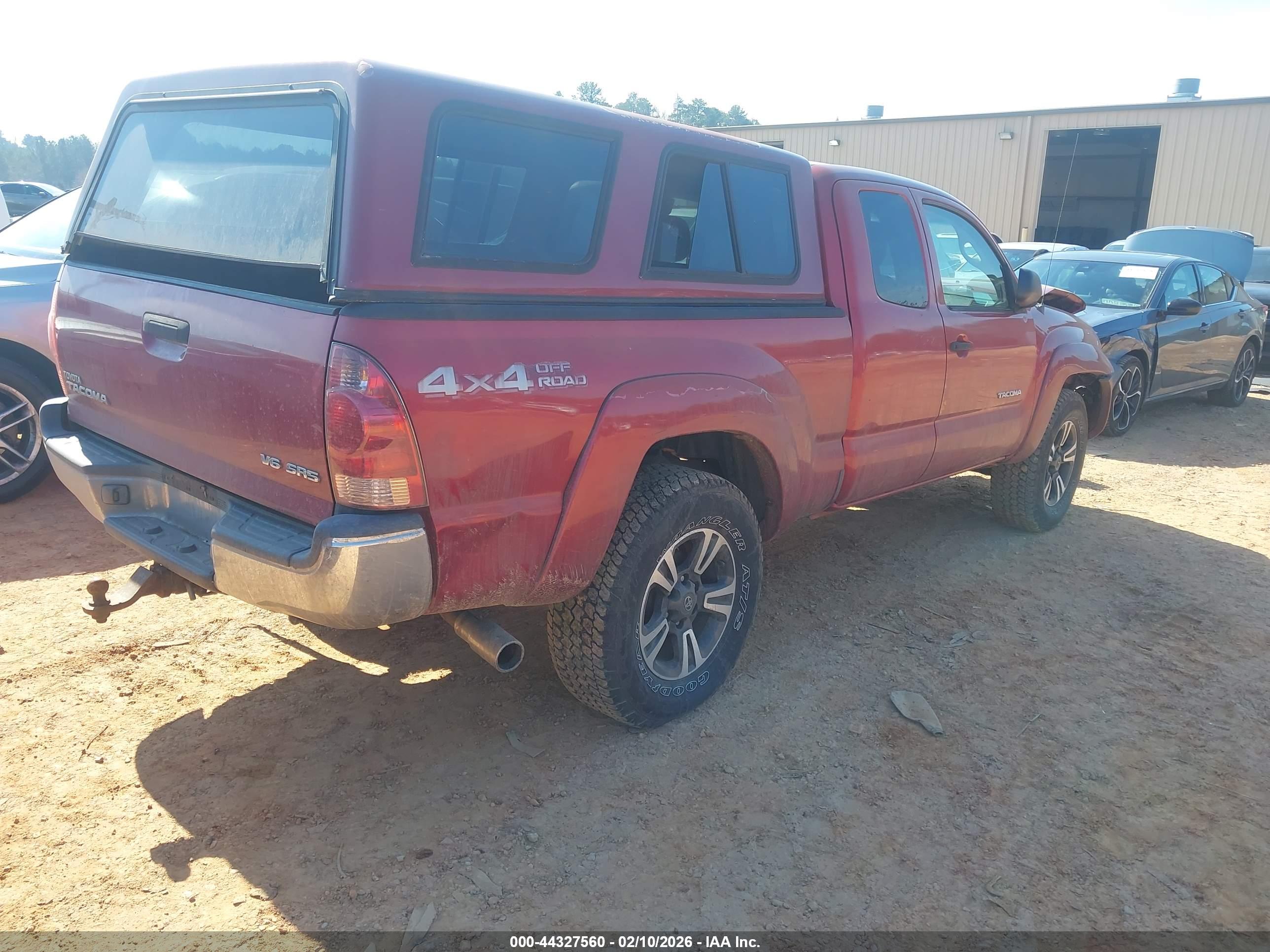 TOYOTA TACOMA image 4