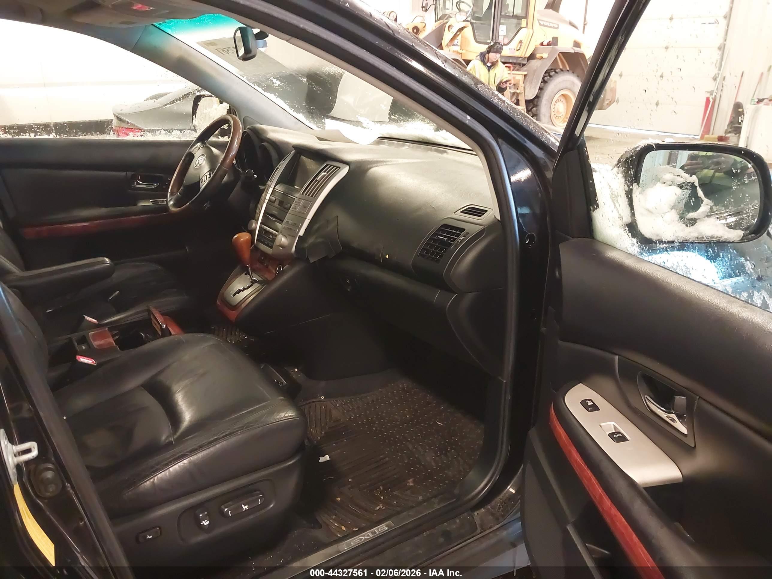 LEXUS RX image 5