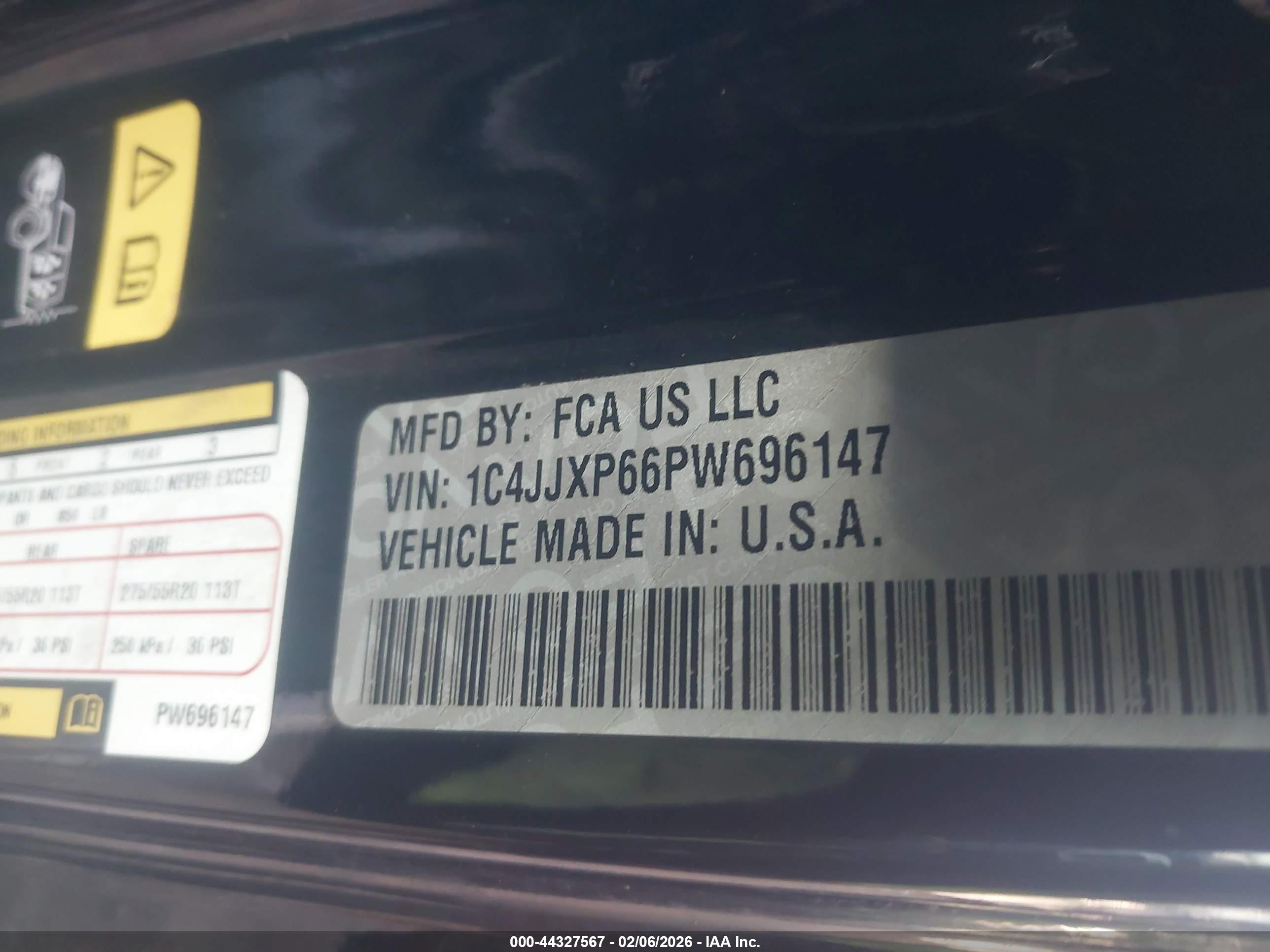 JEEP WRANGLER image 9