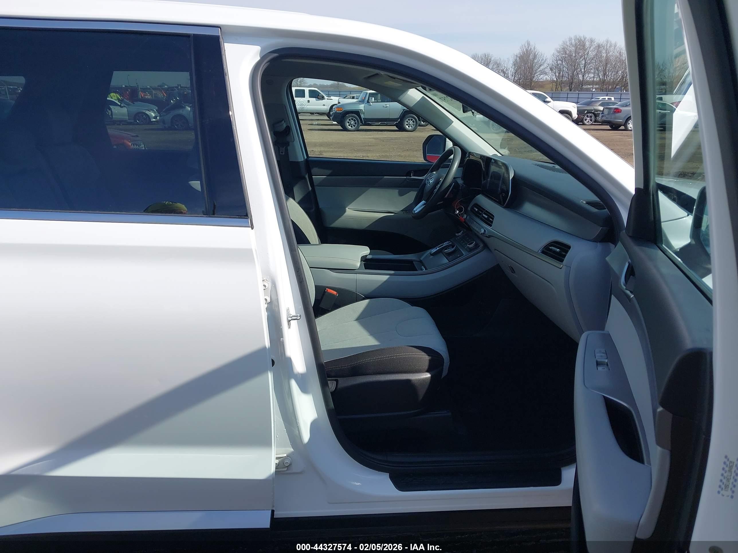 HYUNDAI PALISADE image 5