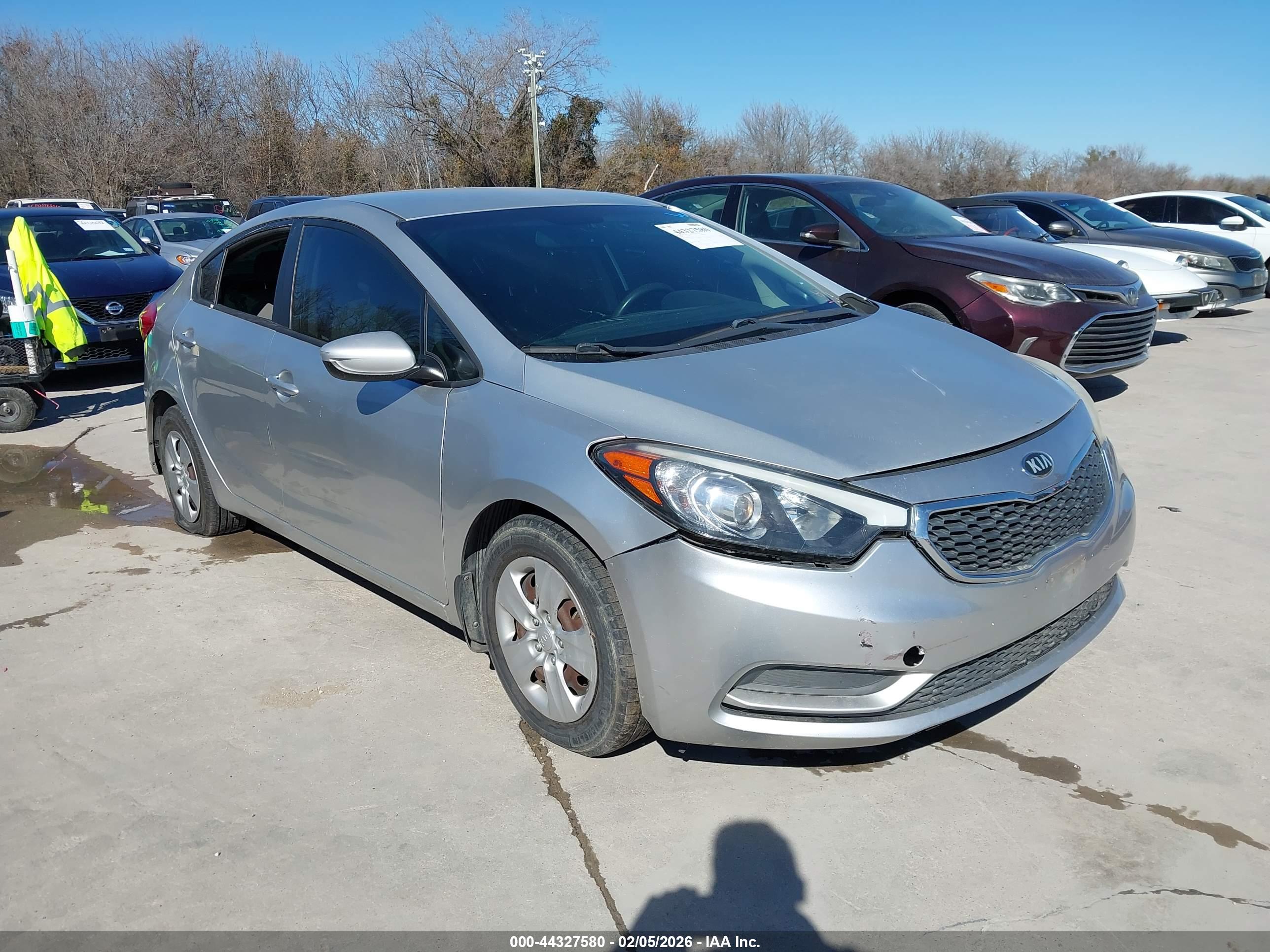 KIA FORTE image 6