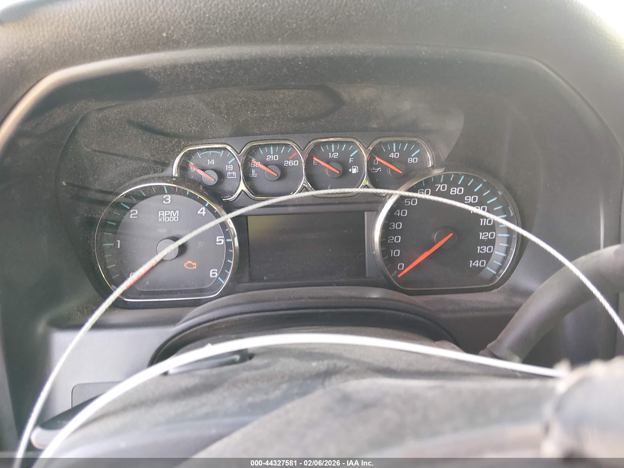 CHEVROLET SILVERADO image 7