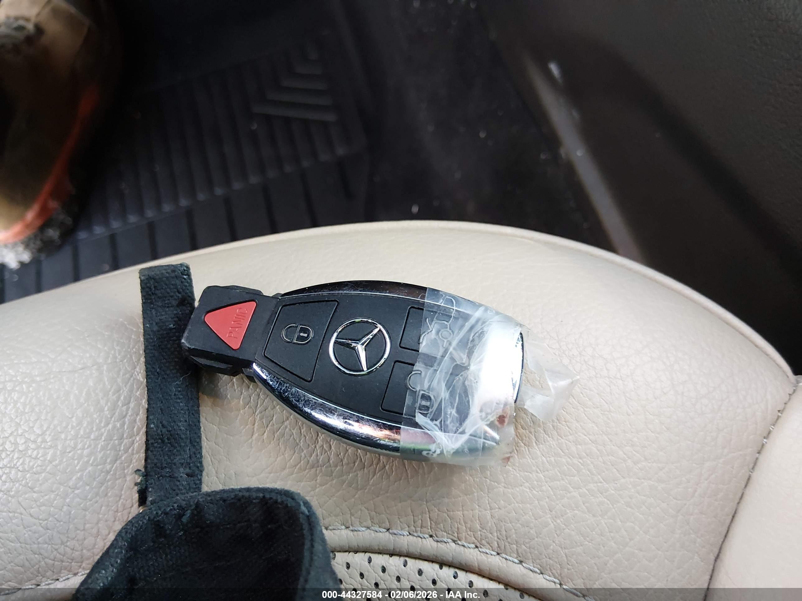 MERCEDES-BENZ GLS image 11
