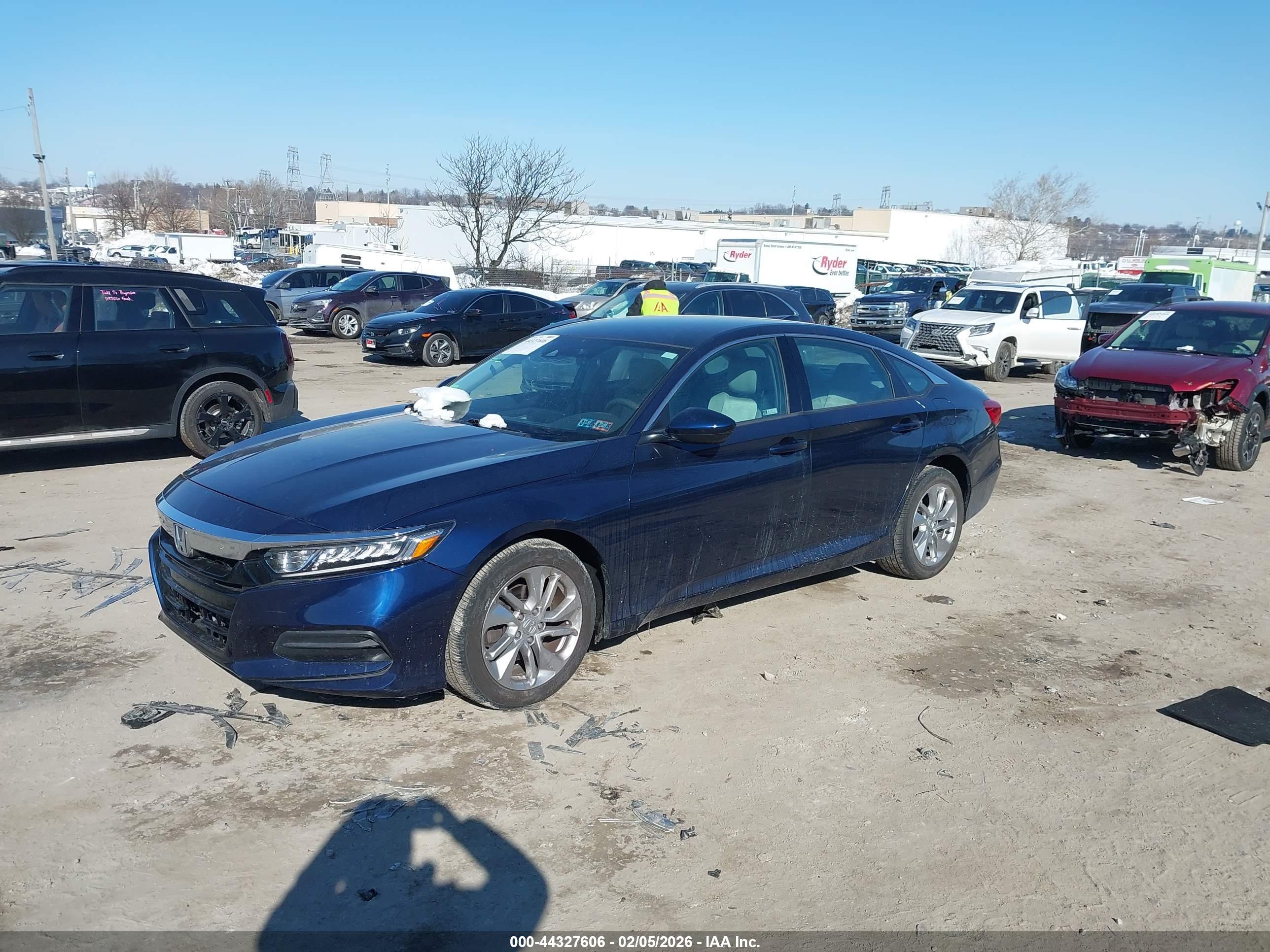 HONDA ACCORD image 2