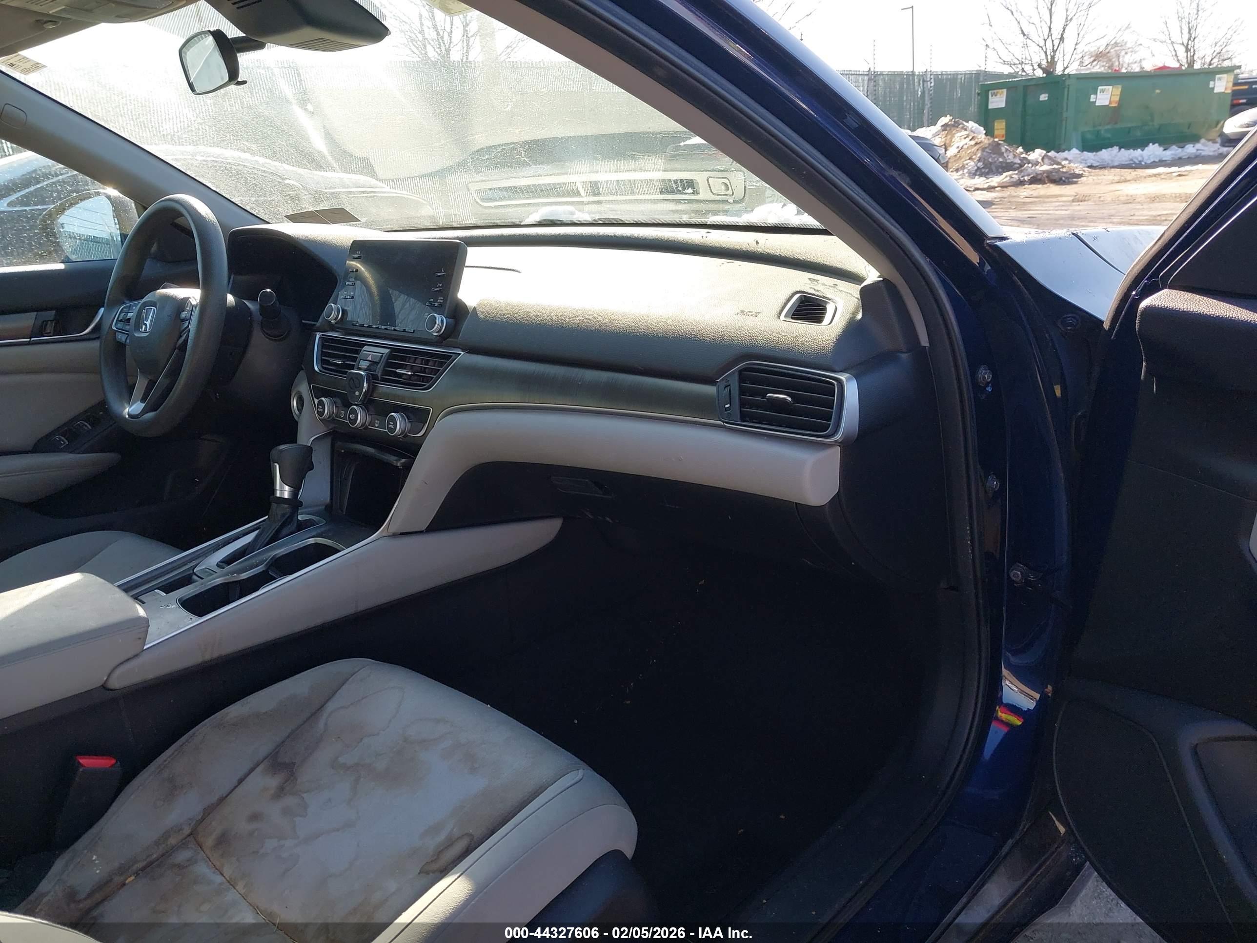 HONDA ACCORD image 5