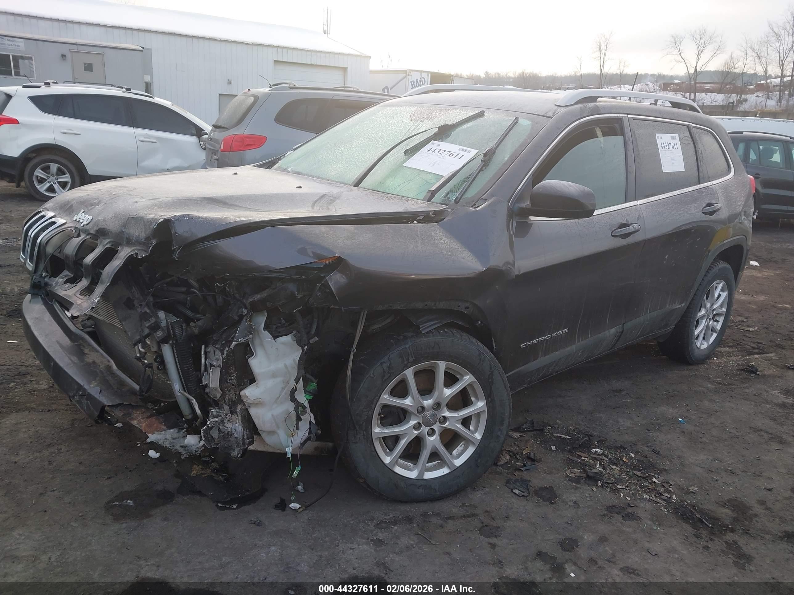 JEEP CHEROKEE image 2