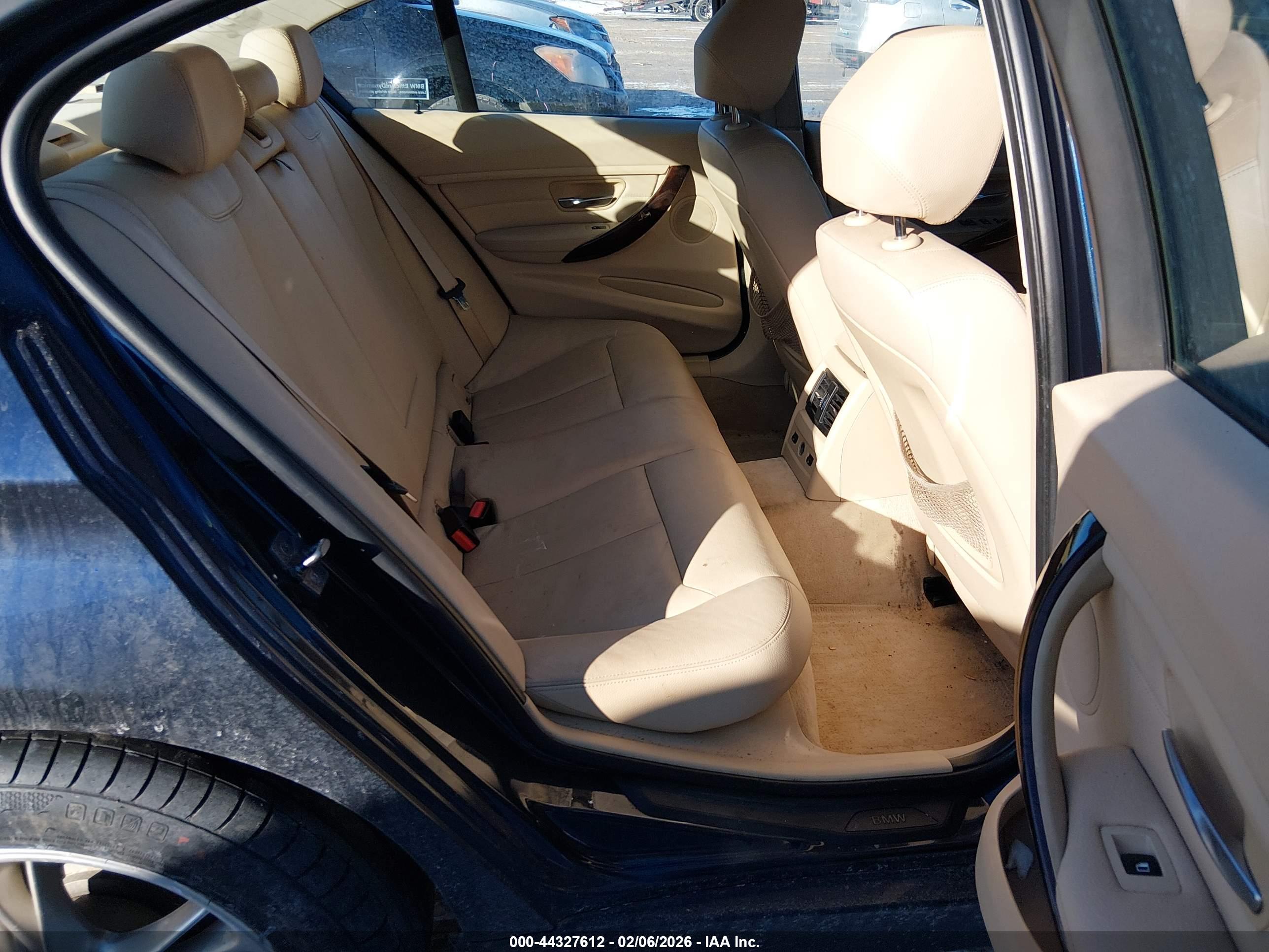 BMW 328D image 8
