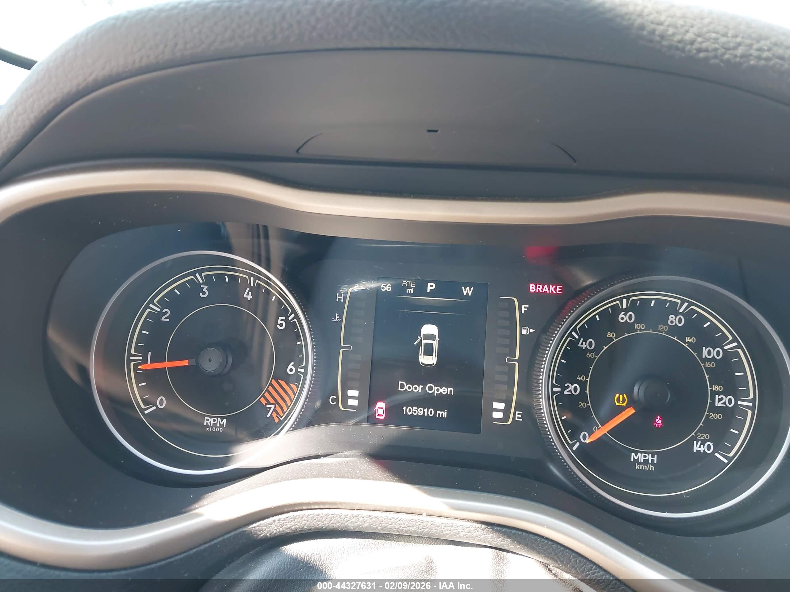 JEEP CHEROKEE image 7