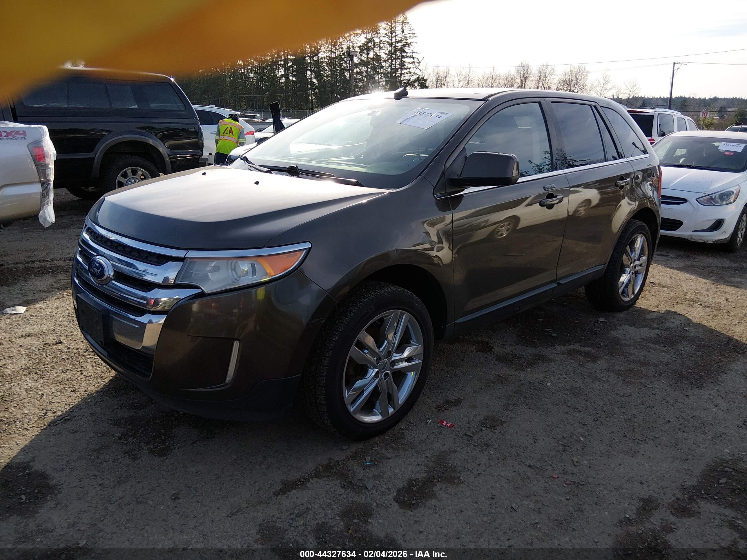 FORD EDGE image 2