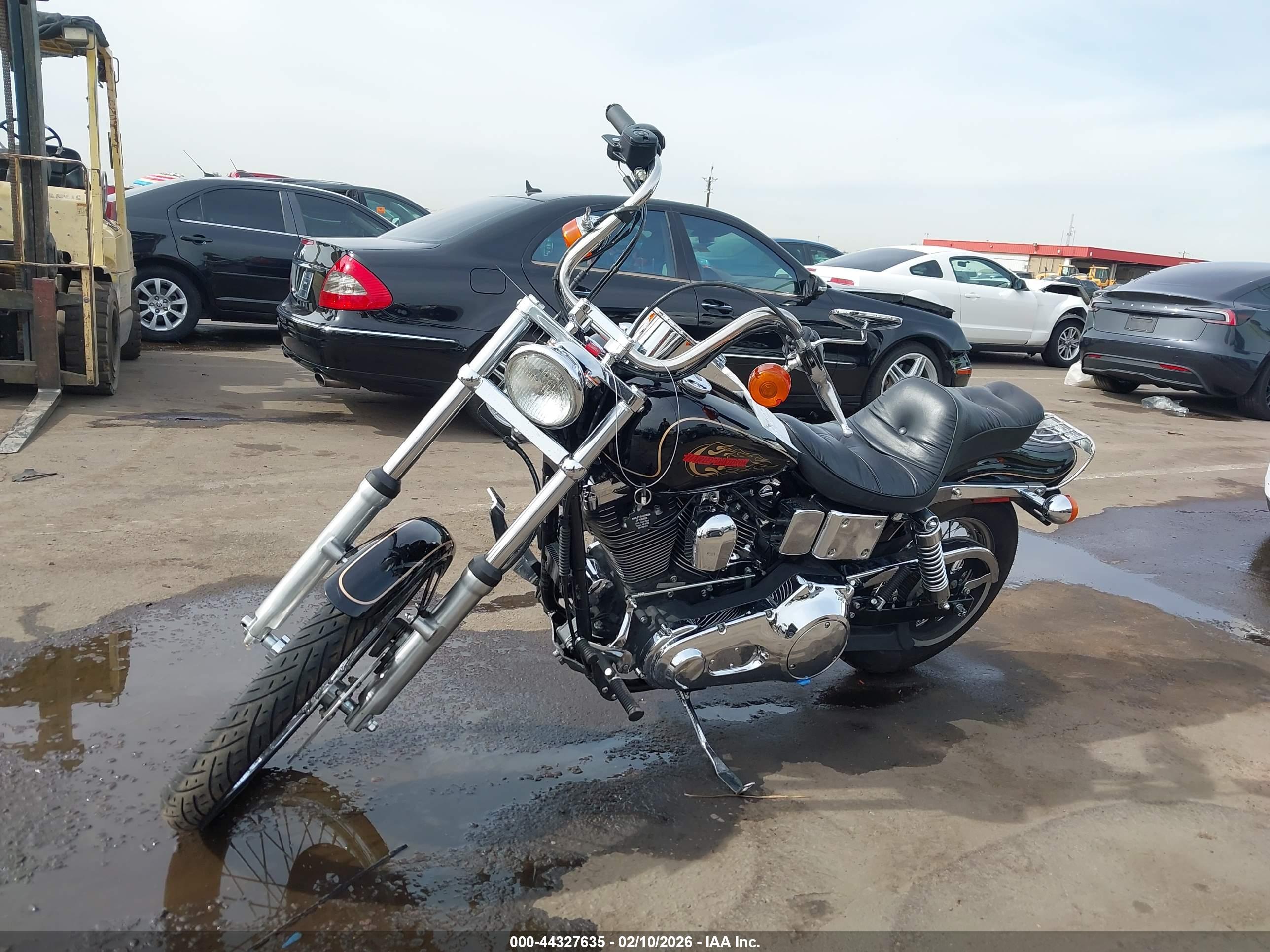HARLEY-DAVIDSON FXDWG image 2