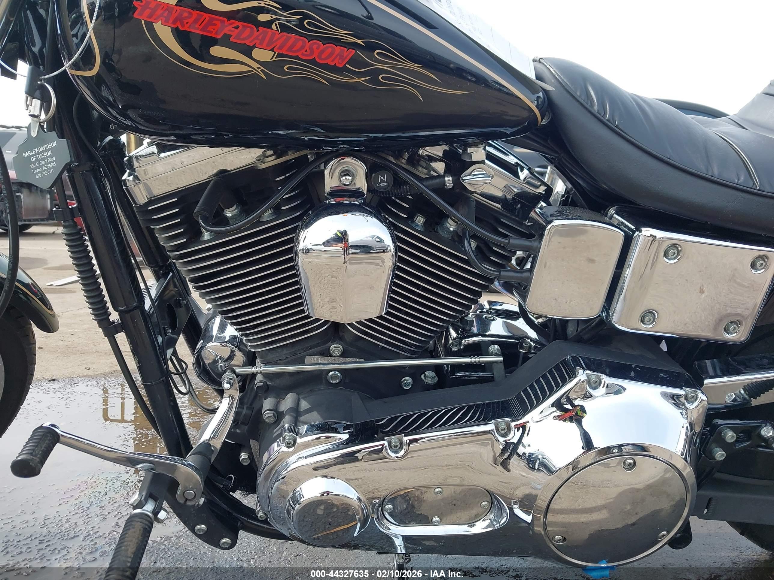 HARLEY-DAVIDSON FXDWG image 9